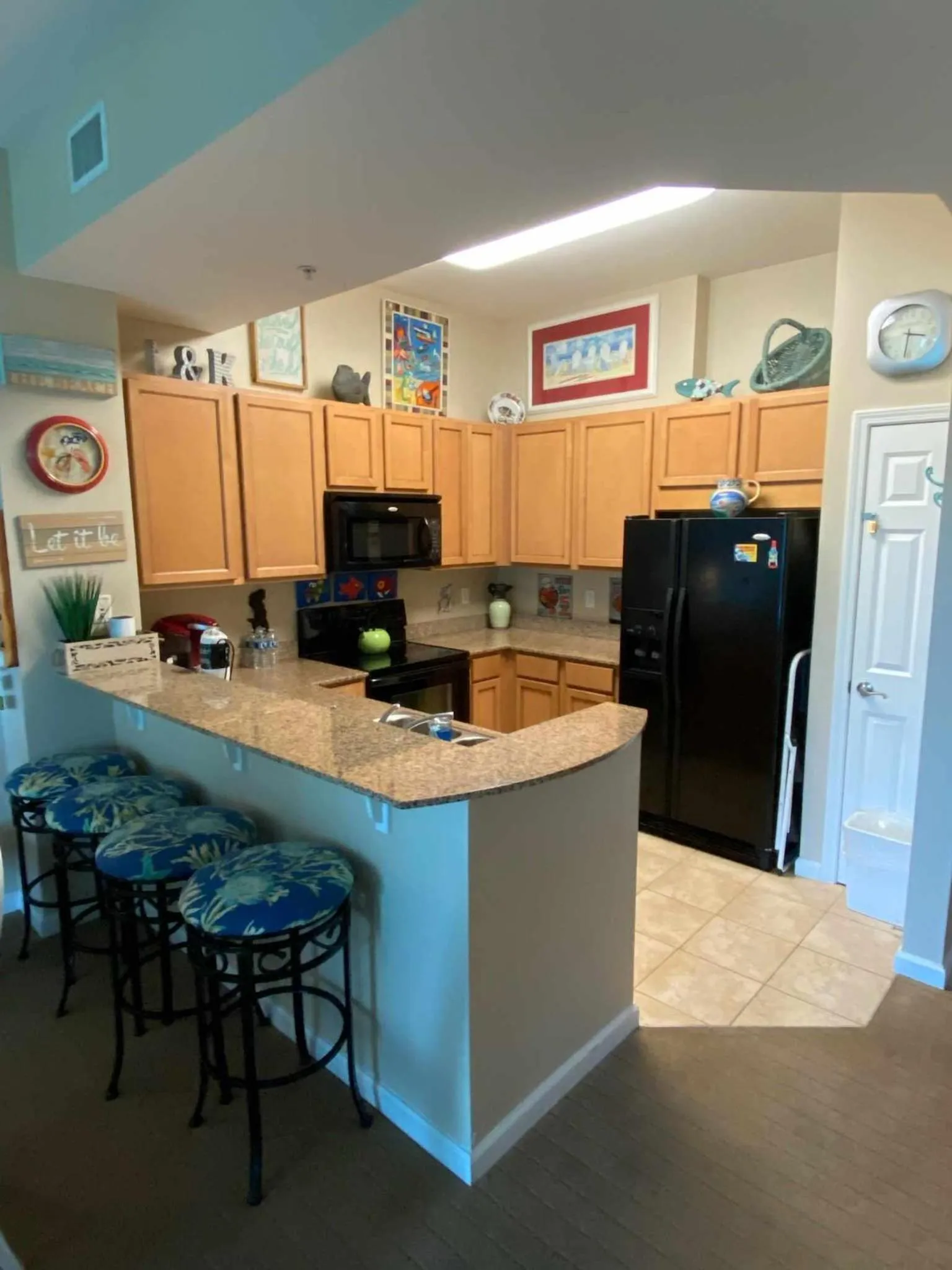 kitchen in the palms of destin 2114