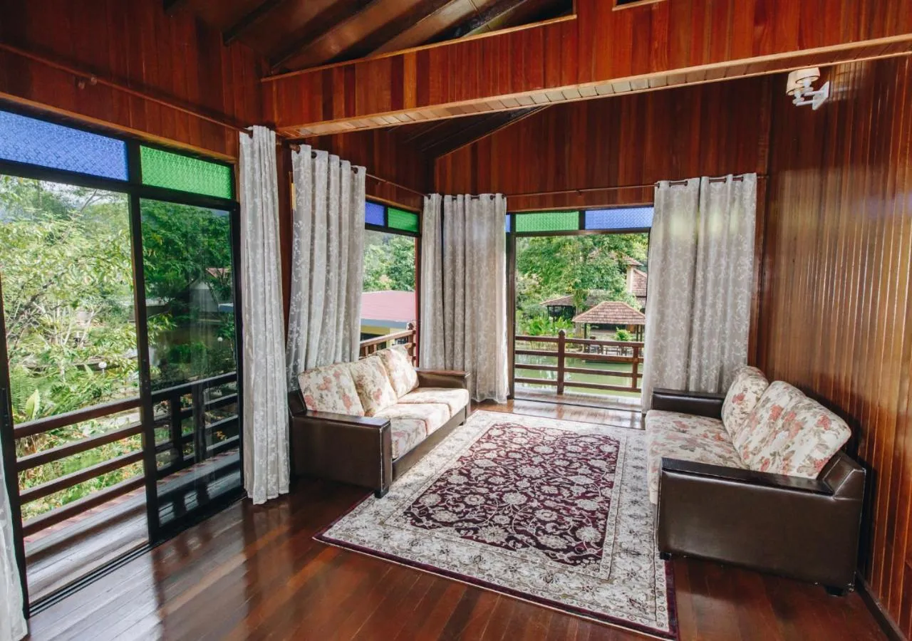 Communal lounge/ TV room in Al Sakinah Resort