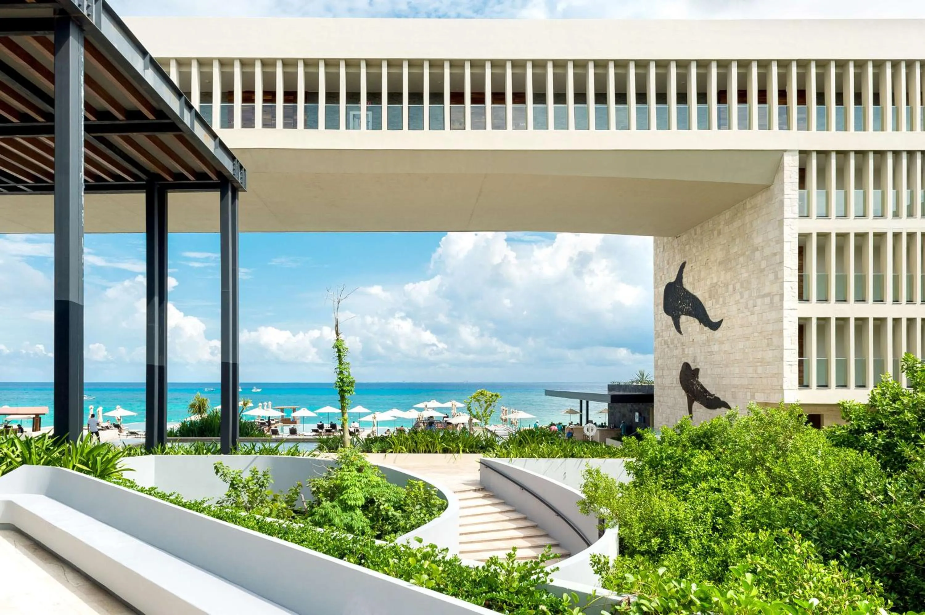 Property building in Grand Hyatt Playa del Carmen Resort