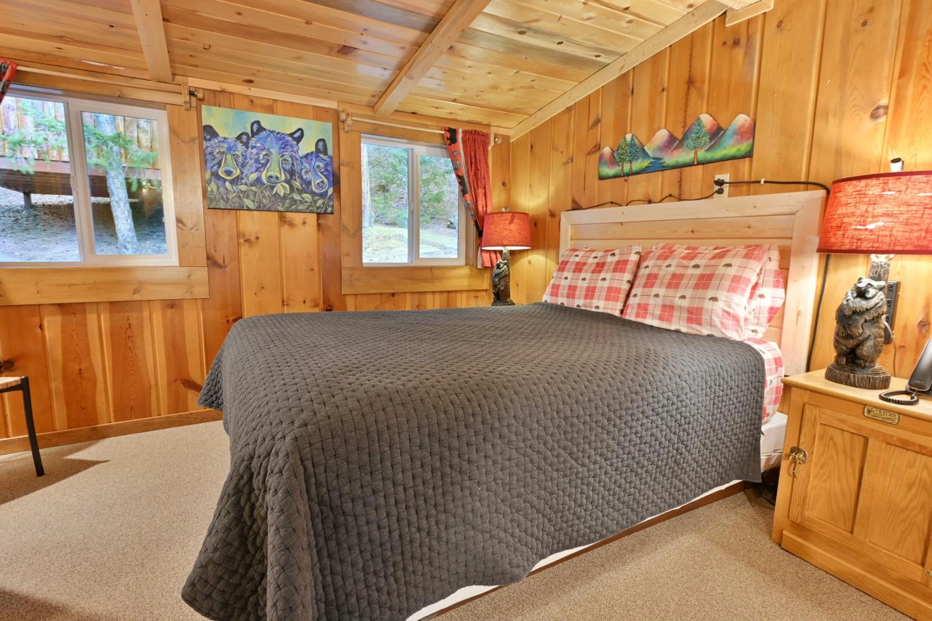 Bed in Pine Haven Resort