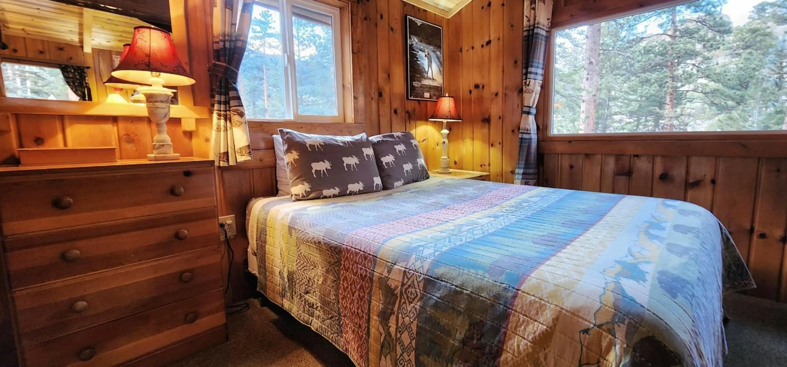 Bed in Pine Haven Resort