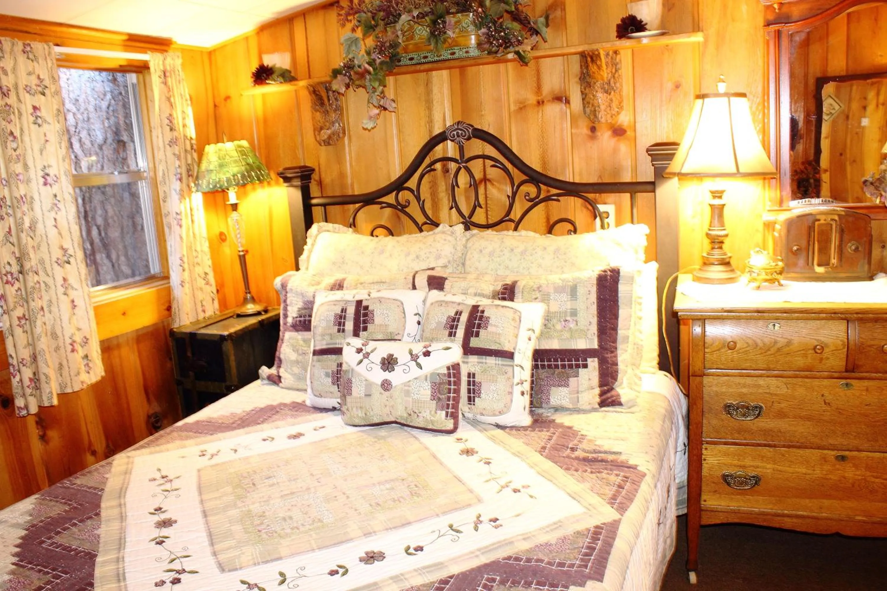 Bed in Pine Haven Resort