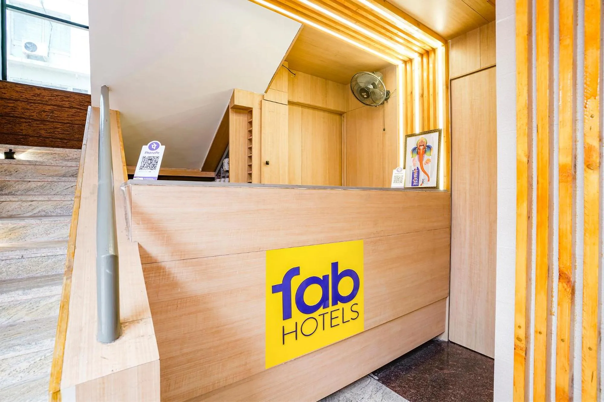 Lobby or reception in FabHotel Prestige Elite - Nashik Road