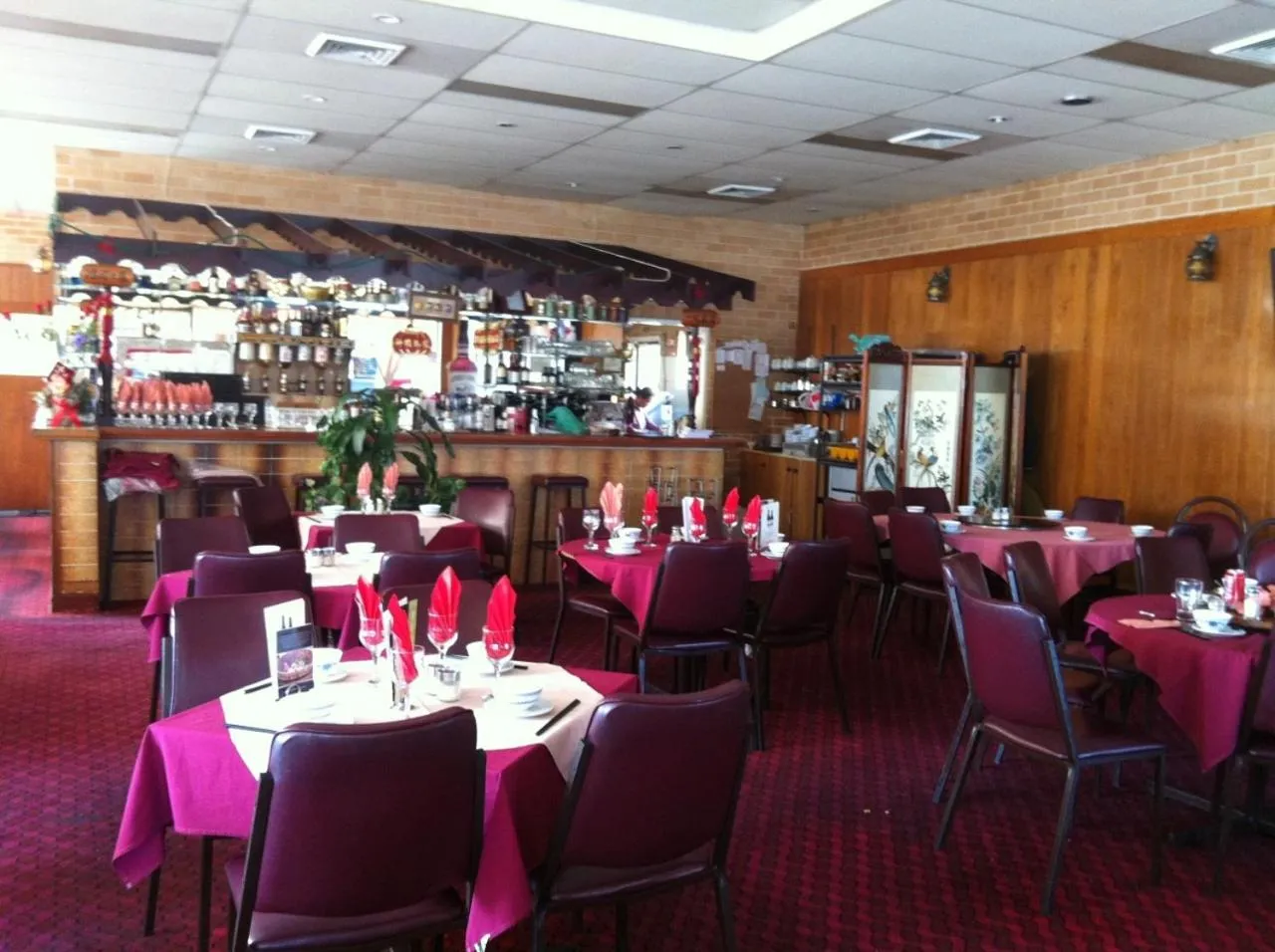 Restaurant/places to eat in Alexander The Great Motel