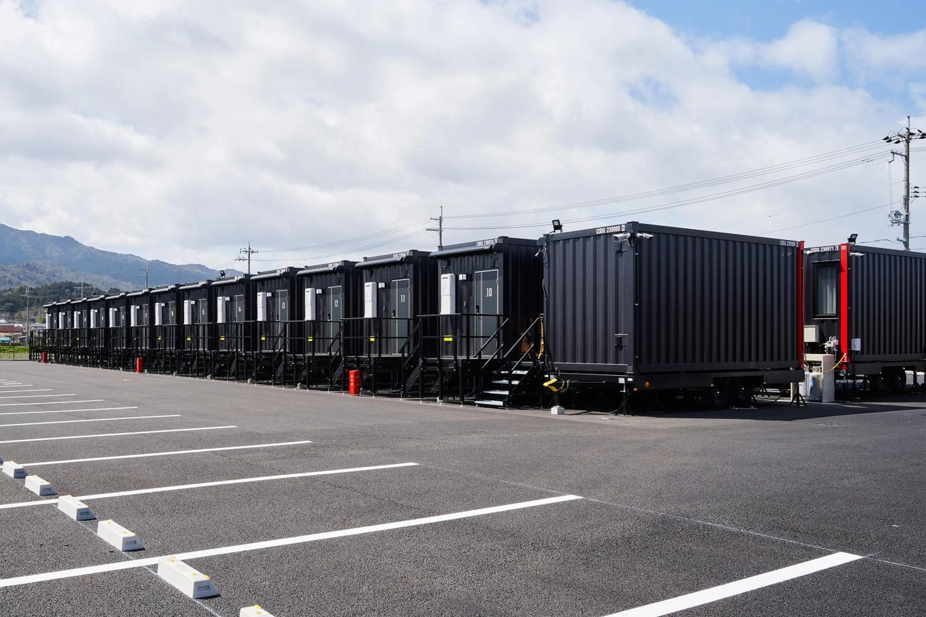 Property building in HOTEL R9 The Yard Konan