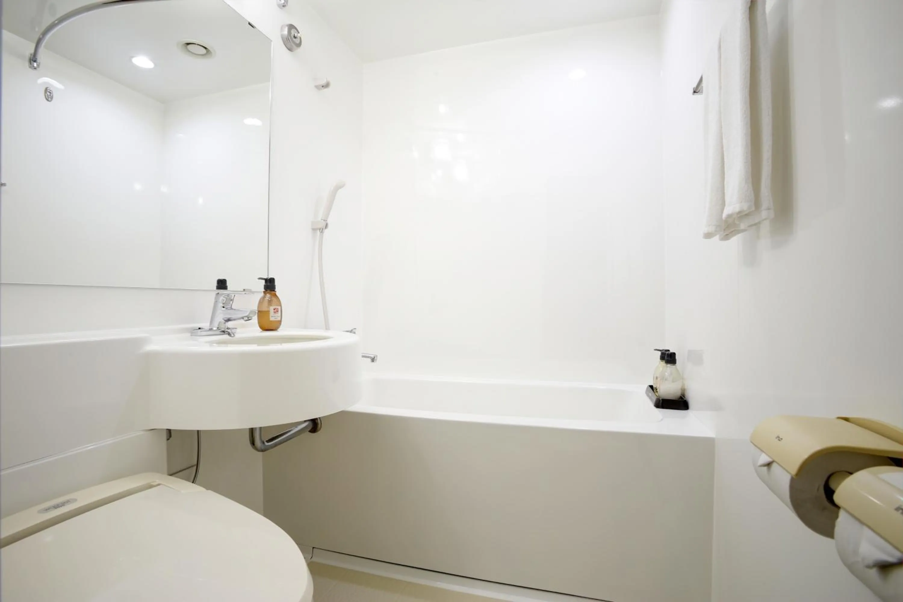 Bathroom in Hotel Resonex Naha