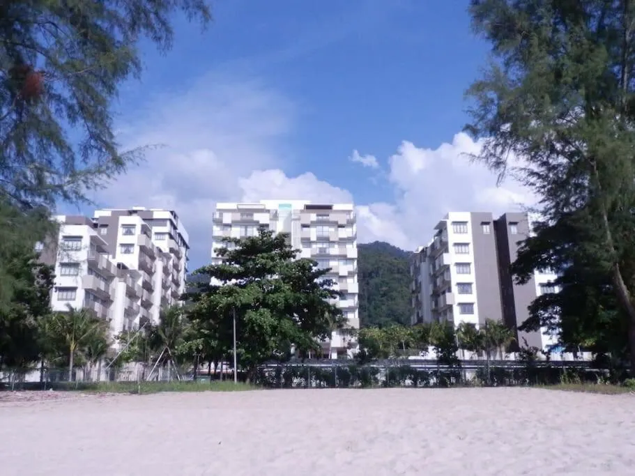 By The Sea Deluxe Condo @ Batu Ferringhi Penang