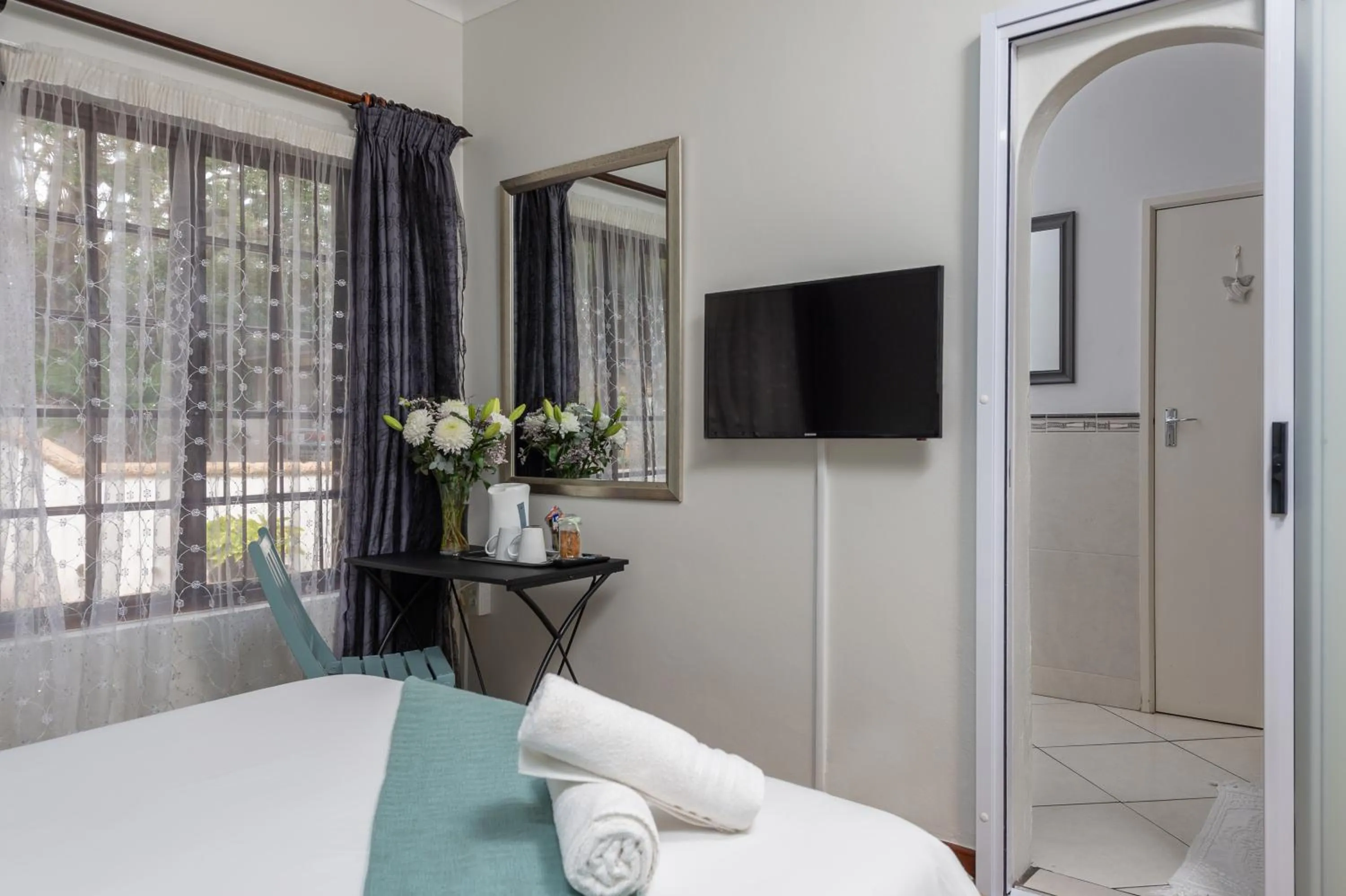 Coffee/tea facilities in Zesty Guesthouse