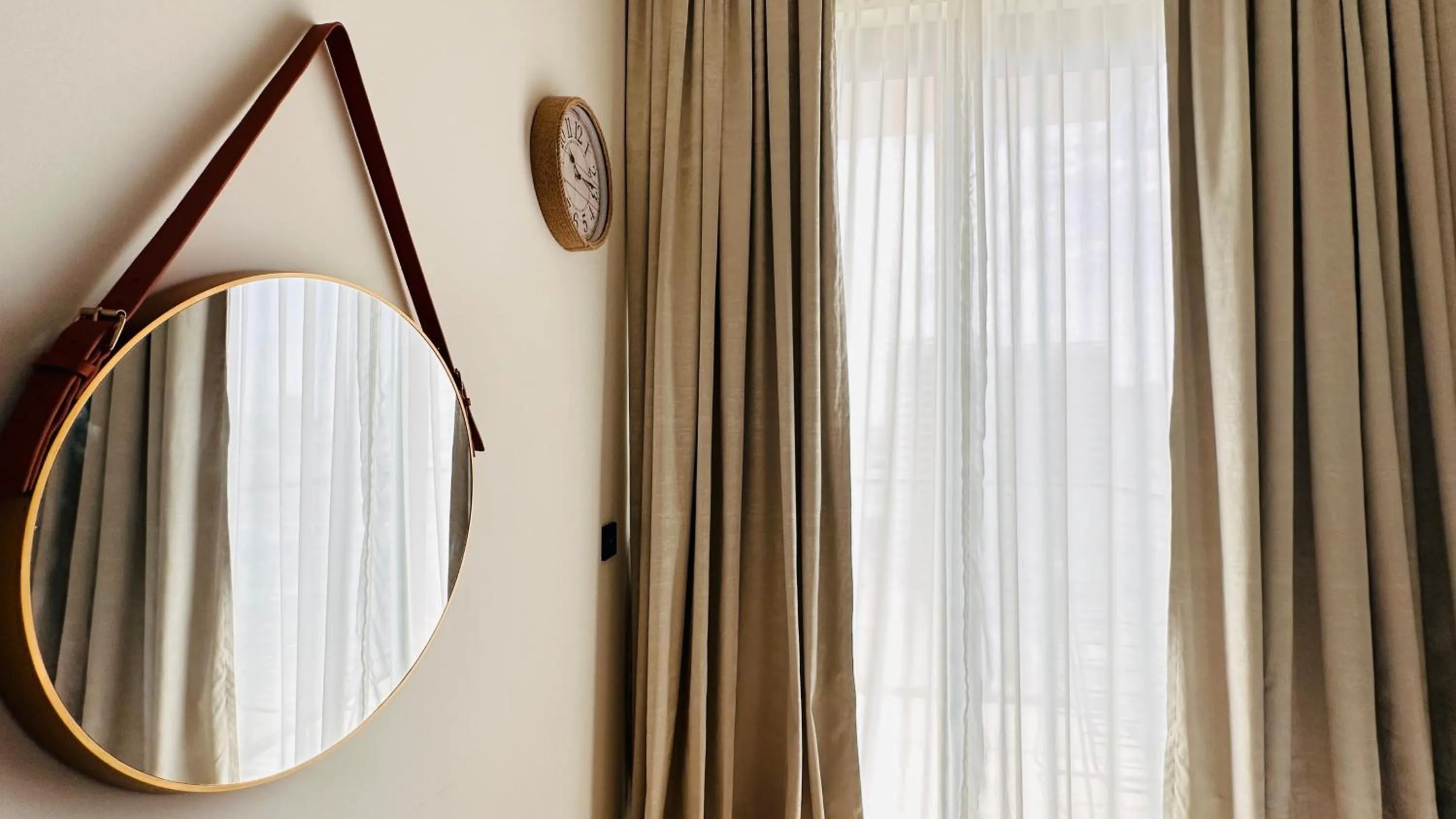 Bedroom in OYO 1291 Home Fully Furnished 1bed Apt @JVC