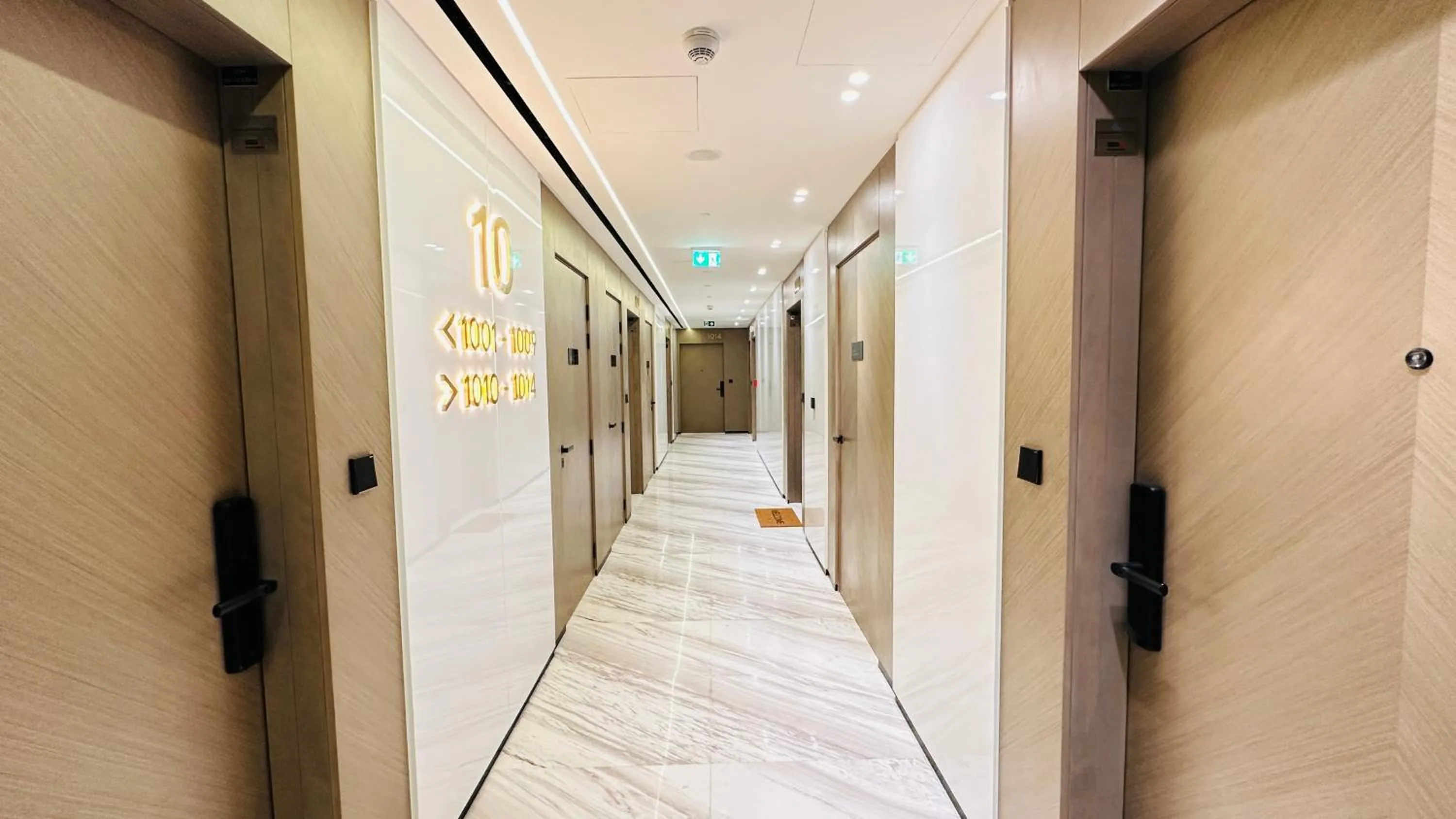 Lobby or reception in OYO 1292 Home Fully Furnished 1bed Apt @JVC