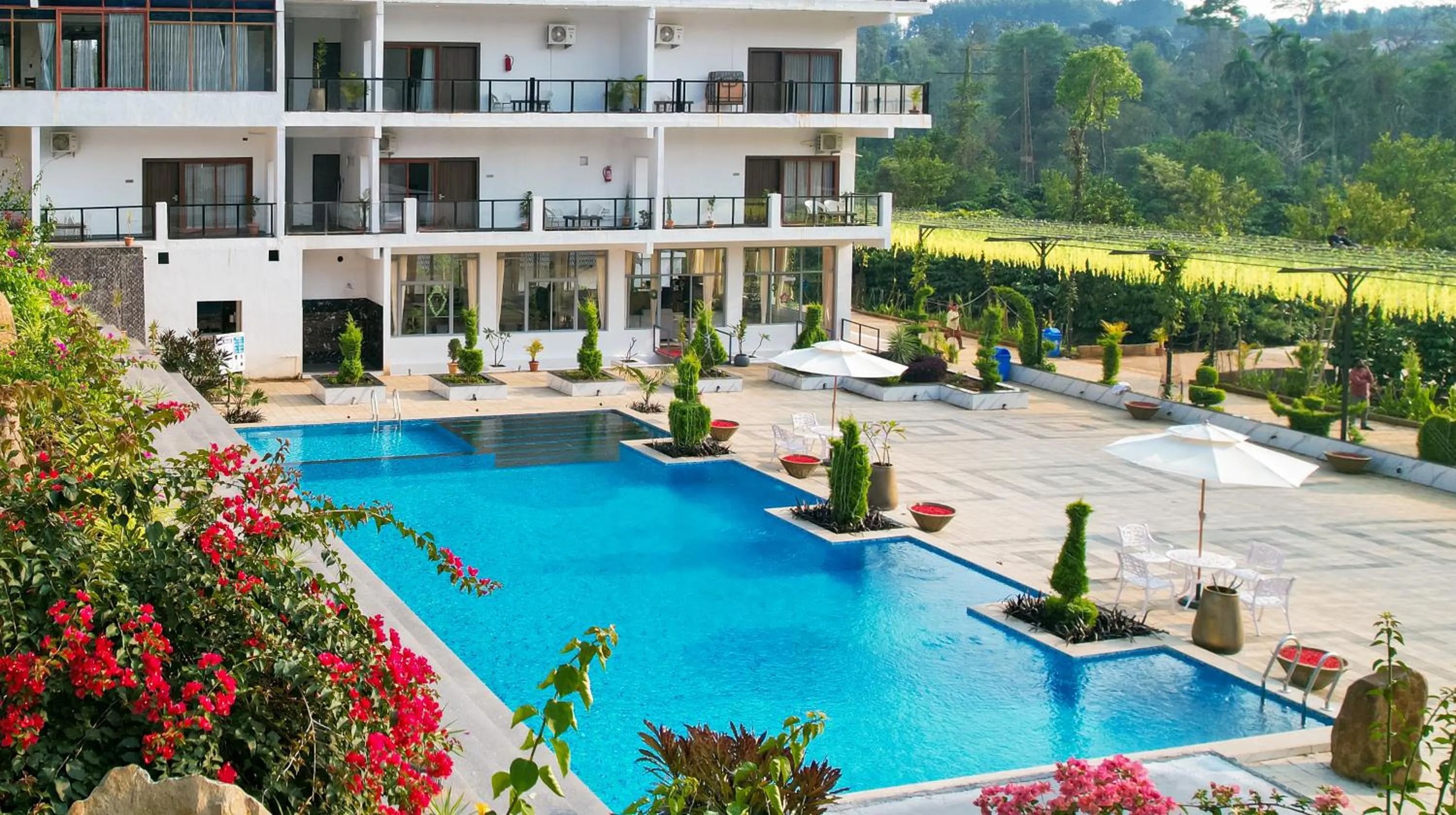 Swimming pool in The Grand Retreat - Chikmagalur