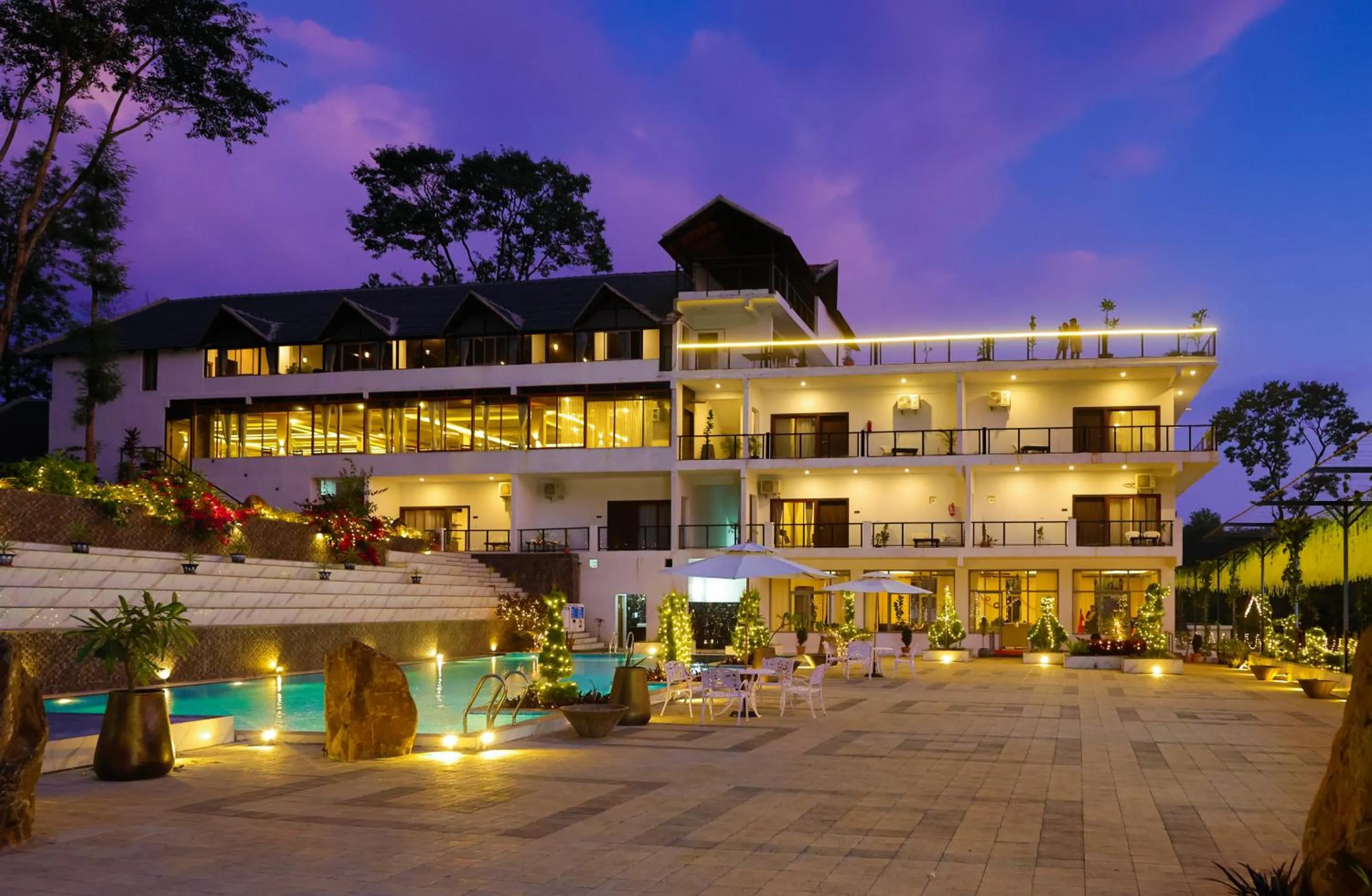 Swimming pool in The Grand Retreat - Chikmagalur