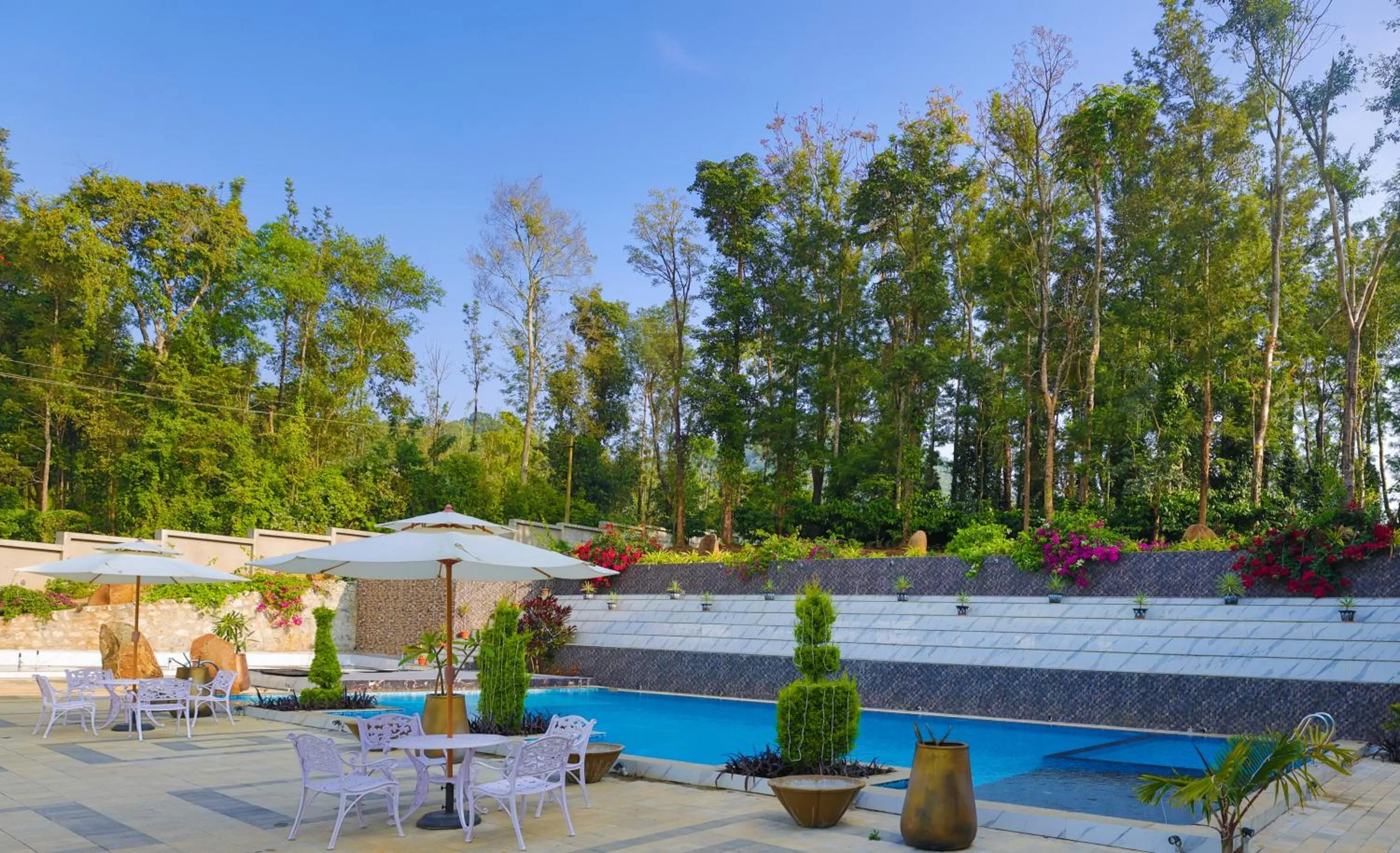 Swimming pool in The Grand Retreat - Chikmagalur