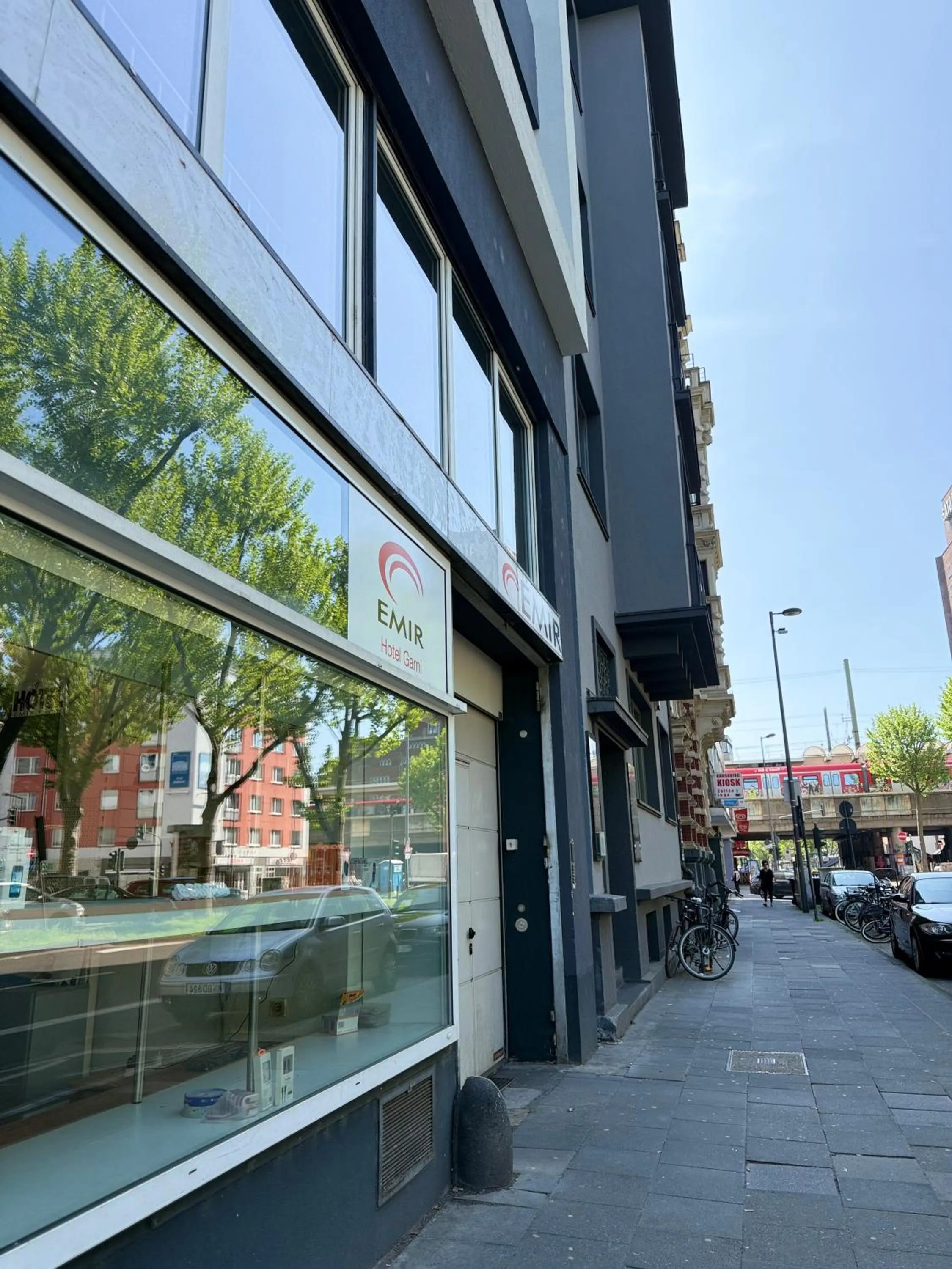Facade/entrance in Hotel Garni Emir