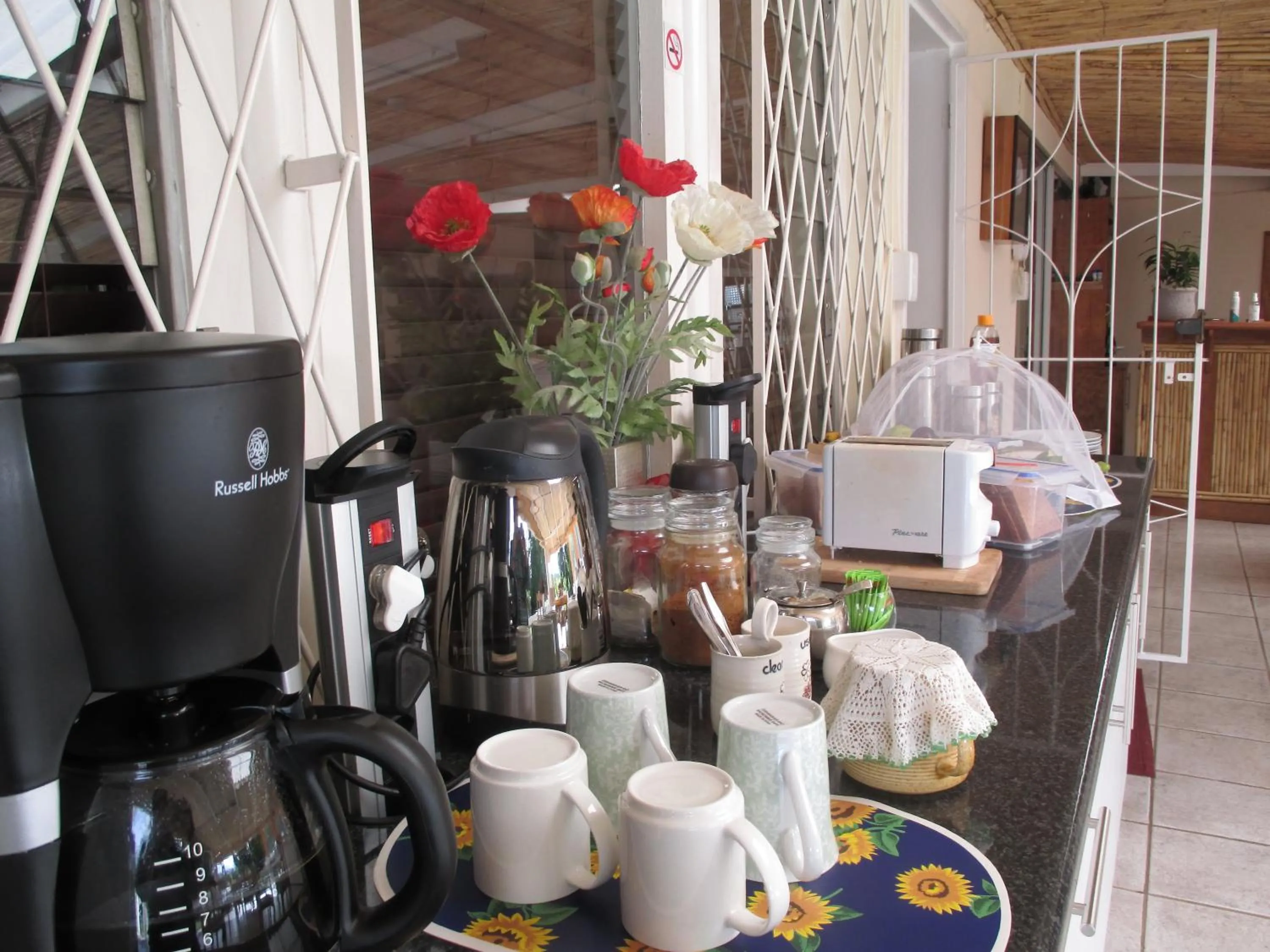 Continental breakfast in Meander In