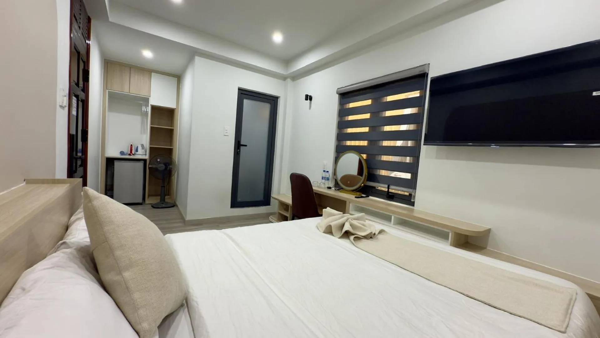 Bed in Hoang Thang 1 Hotel Da Lat City