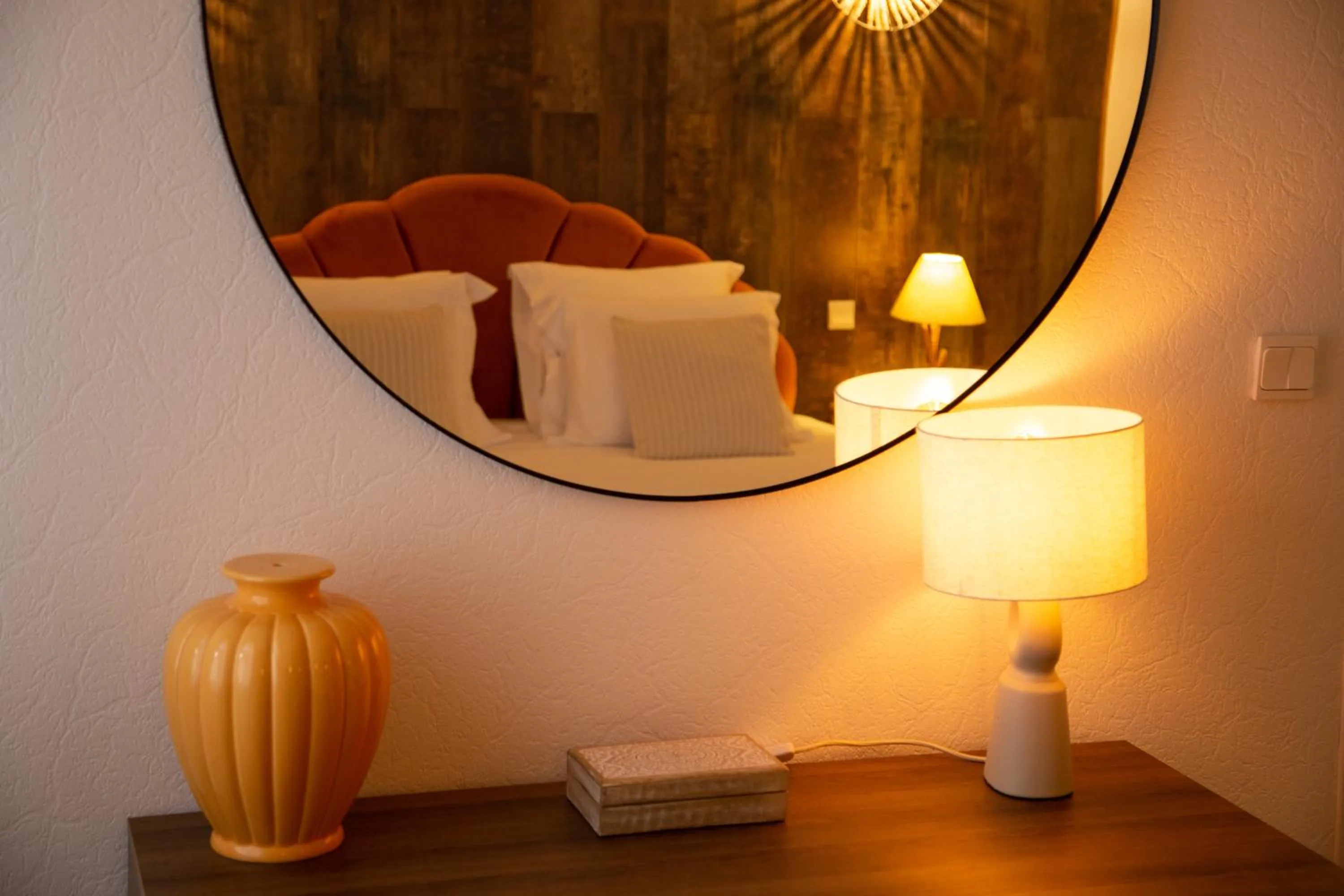 Bed in Hôtel de la Brière et Restaurant Les Krapados