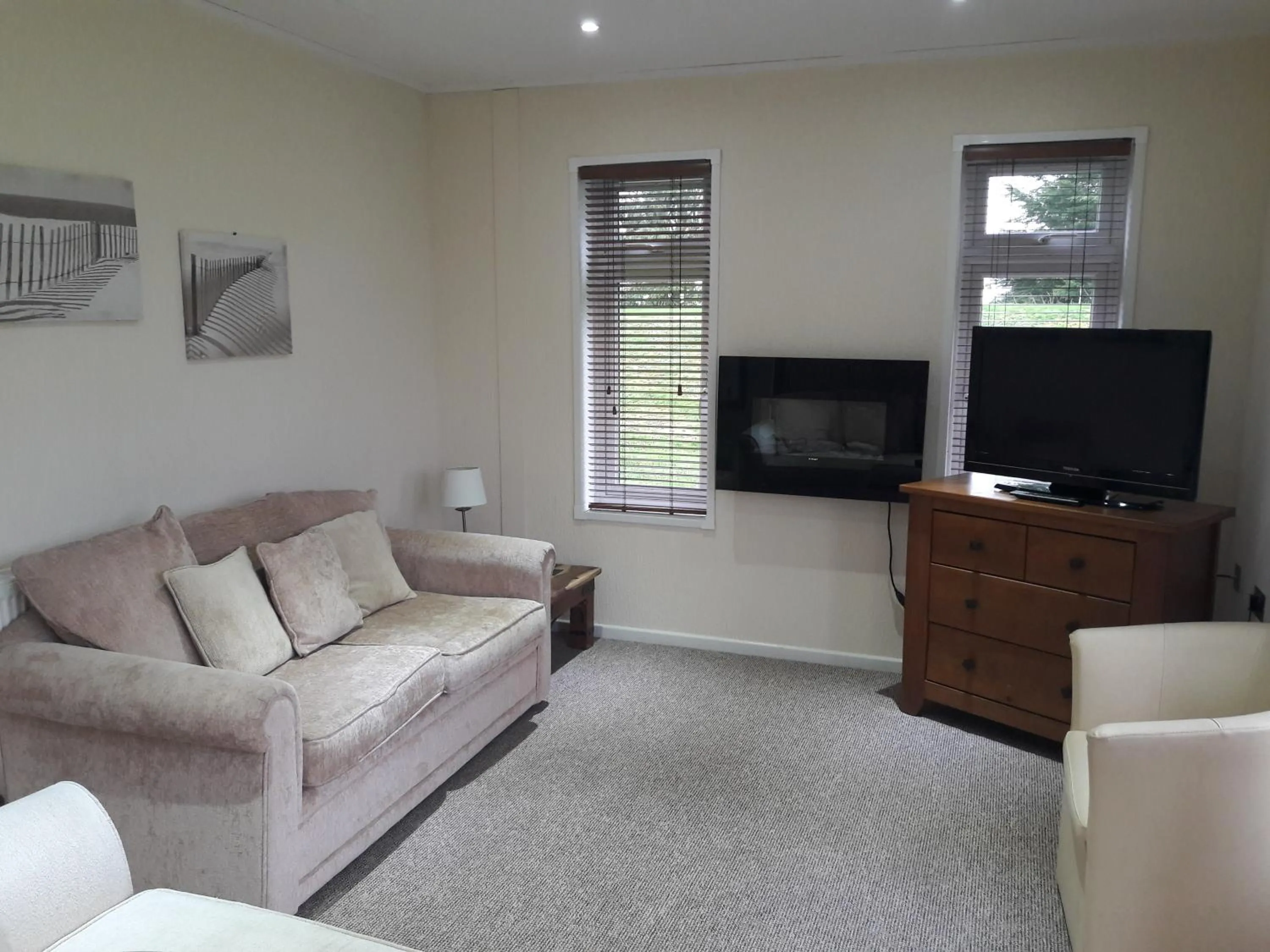 TV and multimedia in The Farmhouse at Fincham