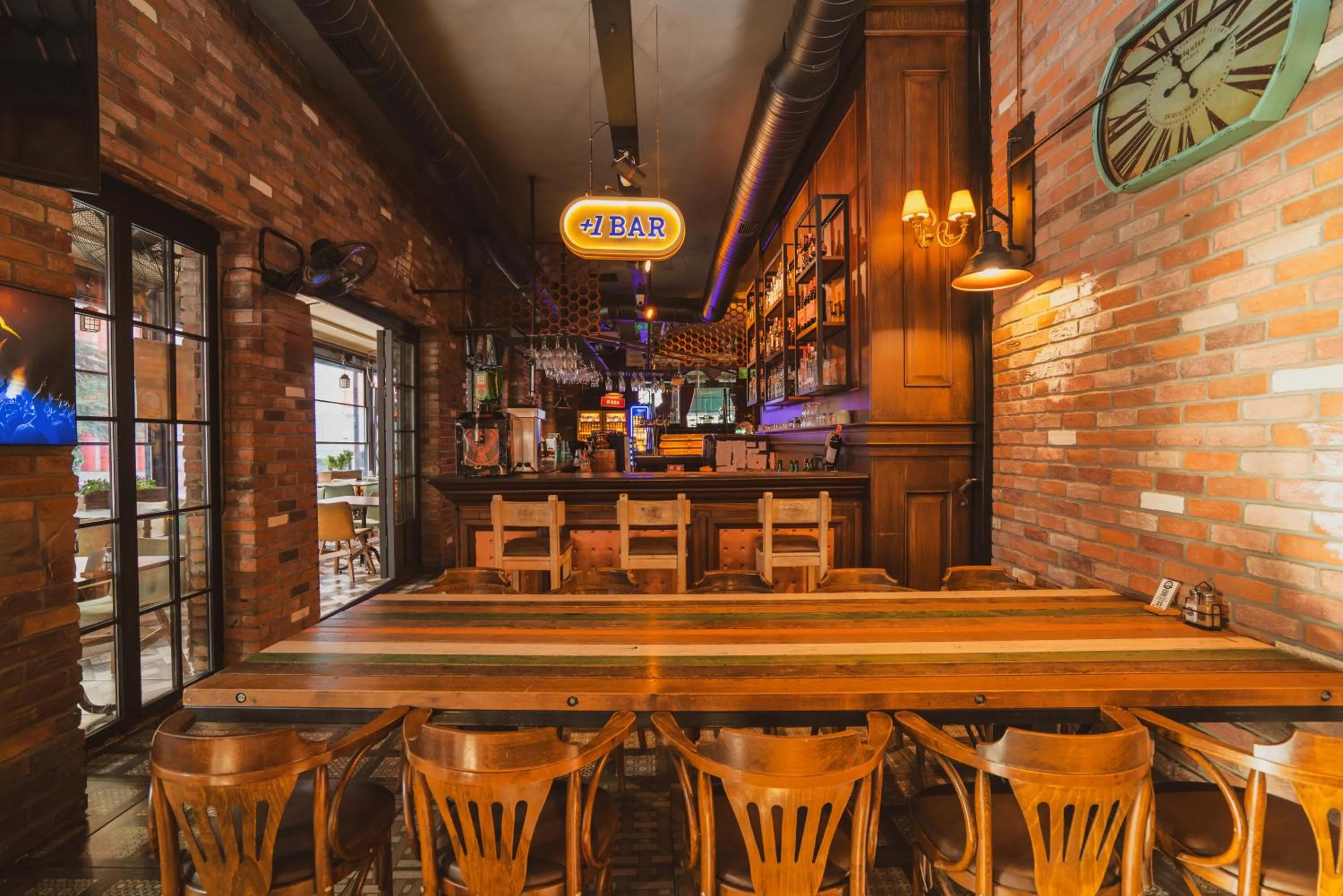 Restaurant/places to eat in Raymar Hotels Ankara