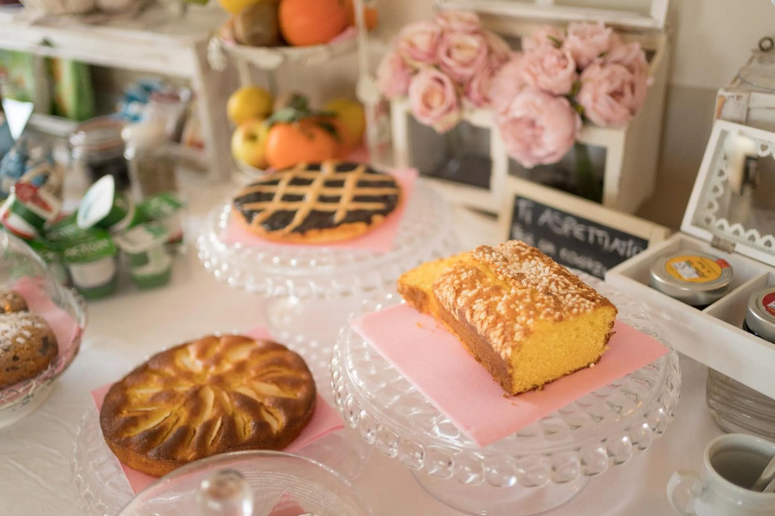 Food and drinks in B&B Il Biancospino