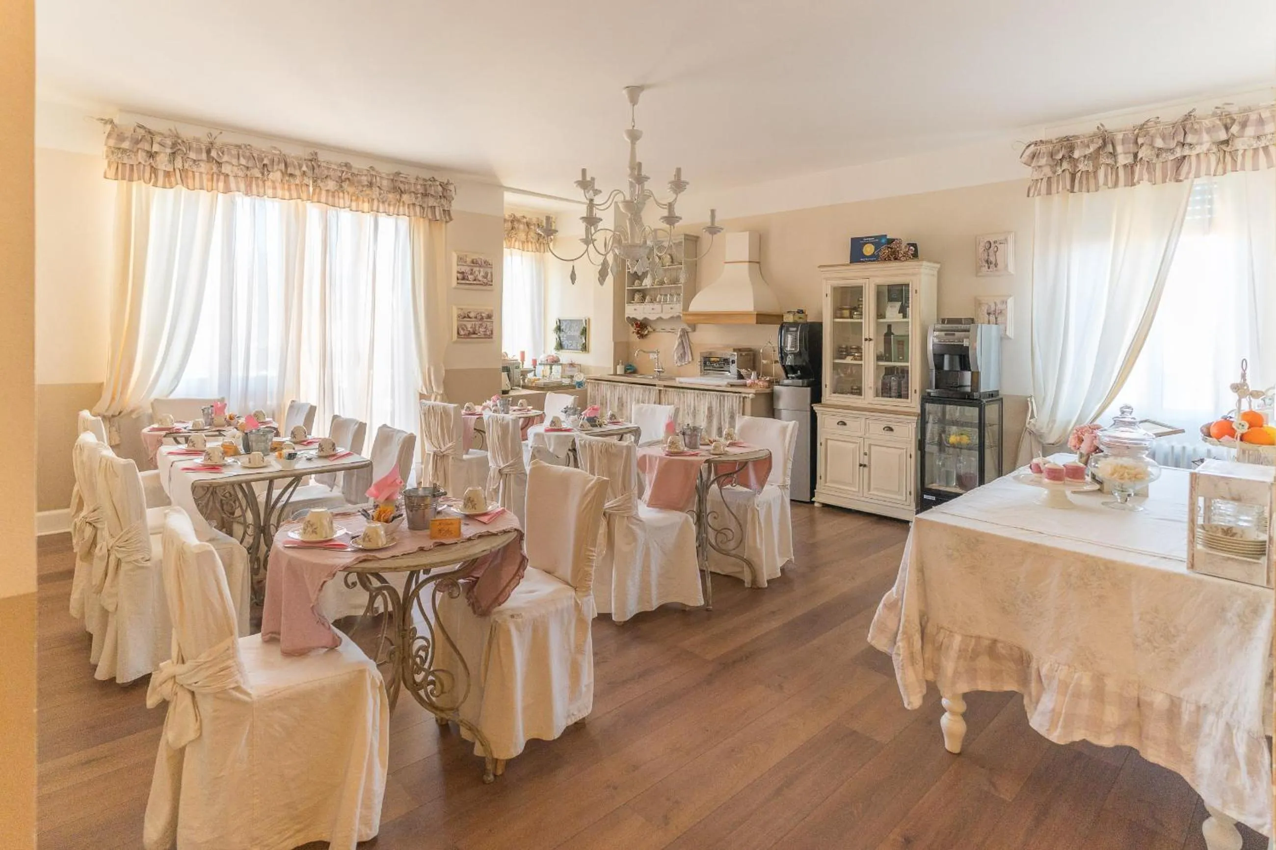 Restaurant/places to eat in B&B Il Biancospino