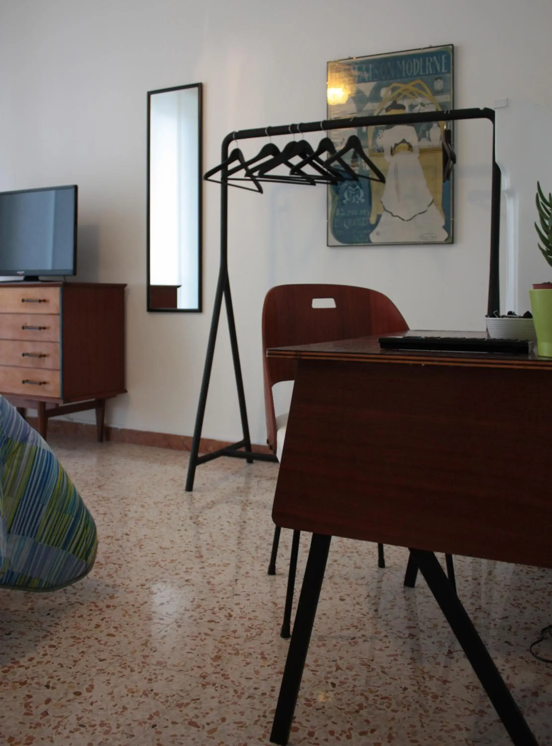Double or Twin Room with Shared Bathroom - single occupancy in Affittacamere Parco dei Canapè Double or Twin Room with Shared Bathroom - single occupancy in Affittacamere Parco dei Canapè