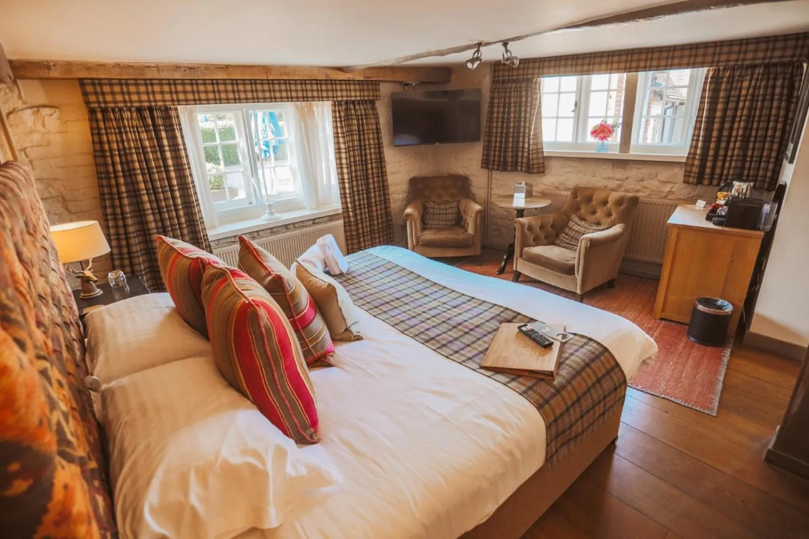 Bed in The White Hart, South Harting