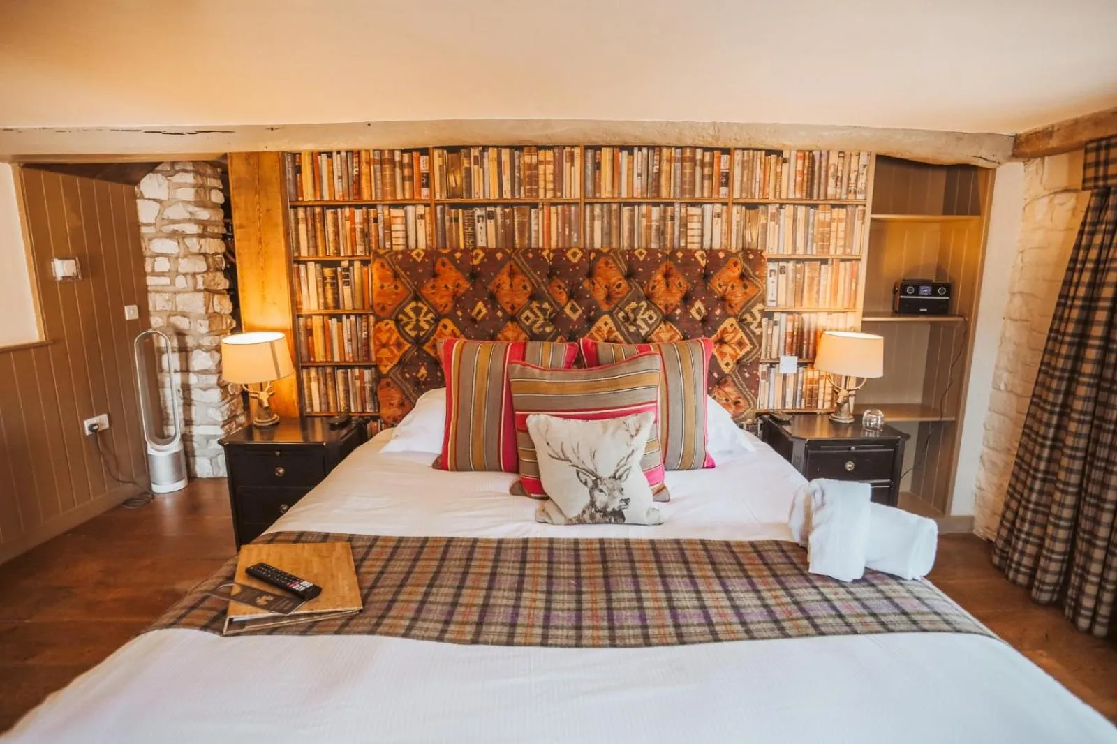 Bed in The White Hart, South Harting