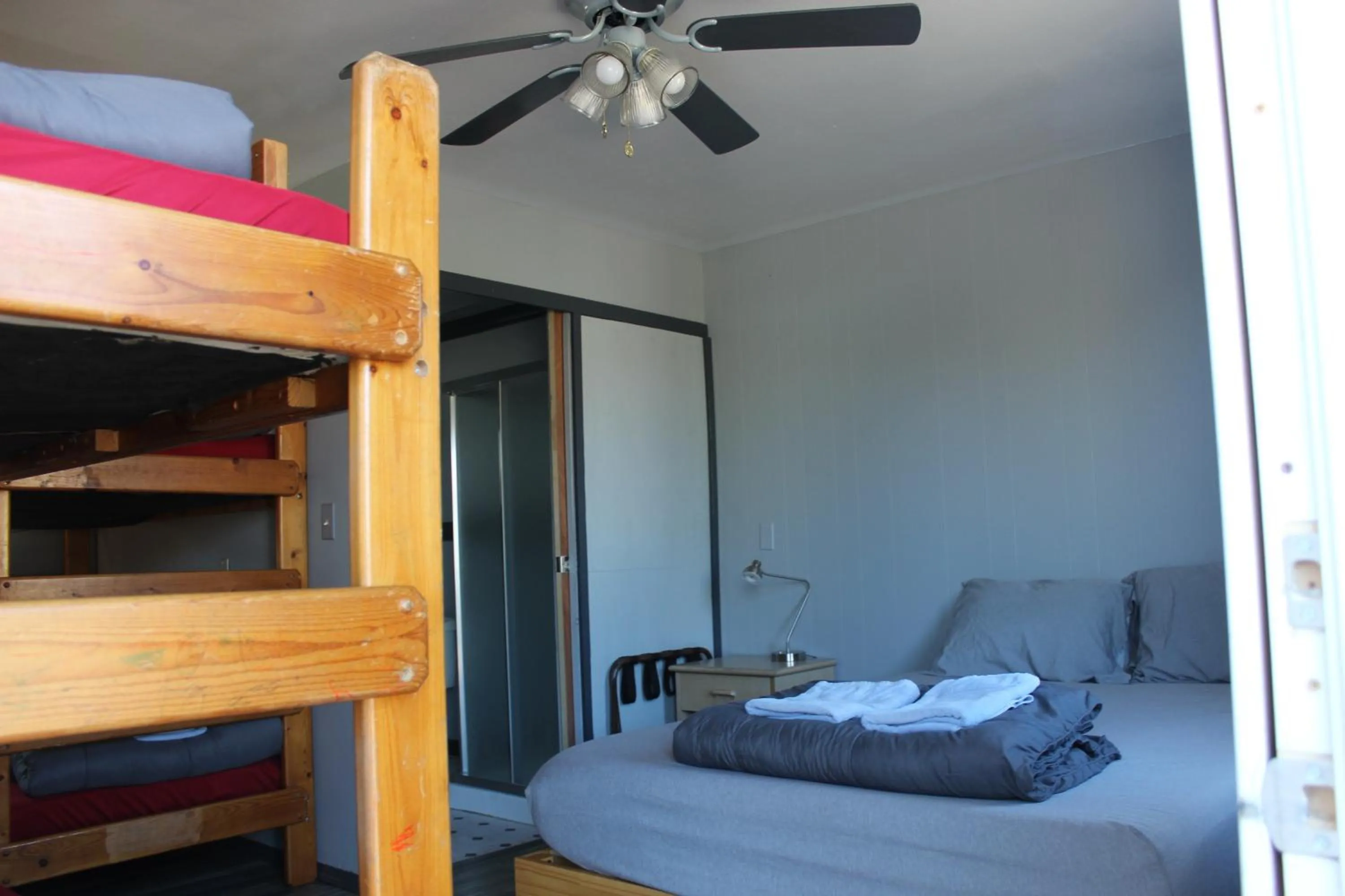 Photo of the whole room, Bed in Seaside International Hostel