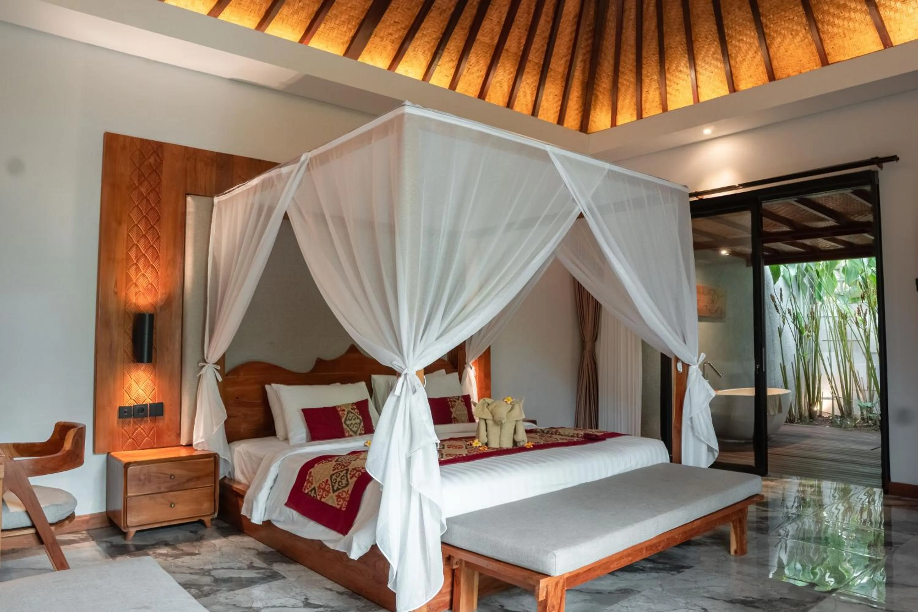 Bedroom, Bed in Lovina Haven Boutique Resort