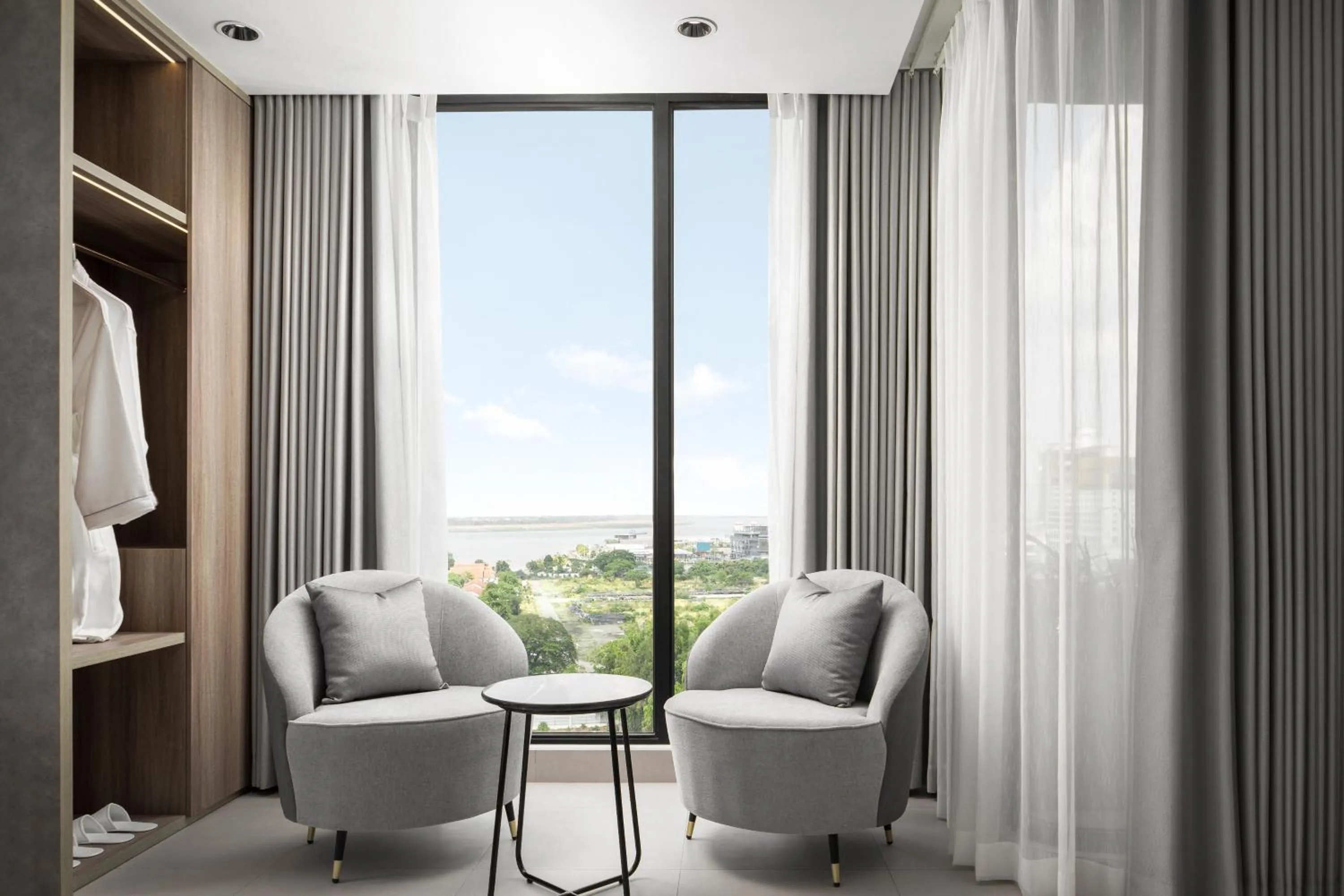 Living room in Chaiya Palace Hotel