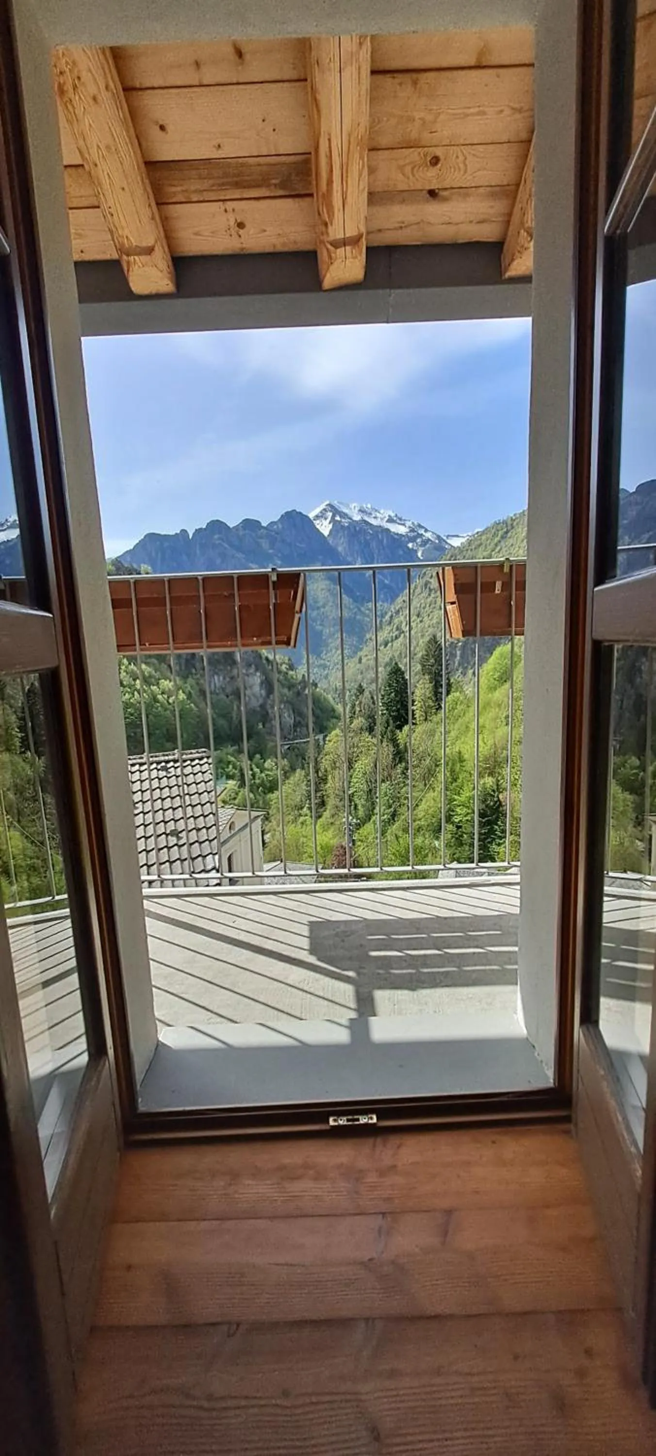 Mountain view in ALBERGO DIFFUSO ORNICA NEL CUORE