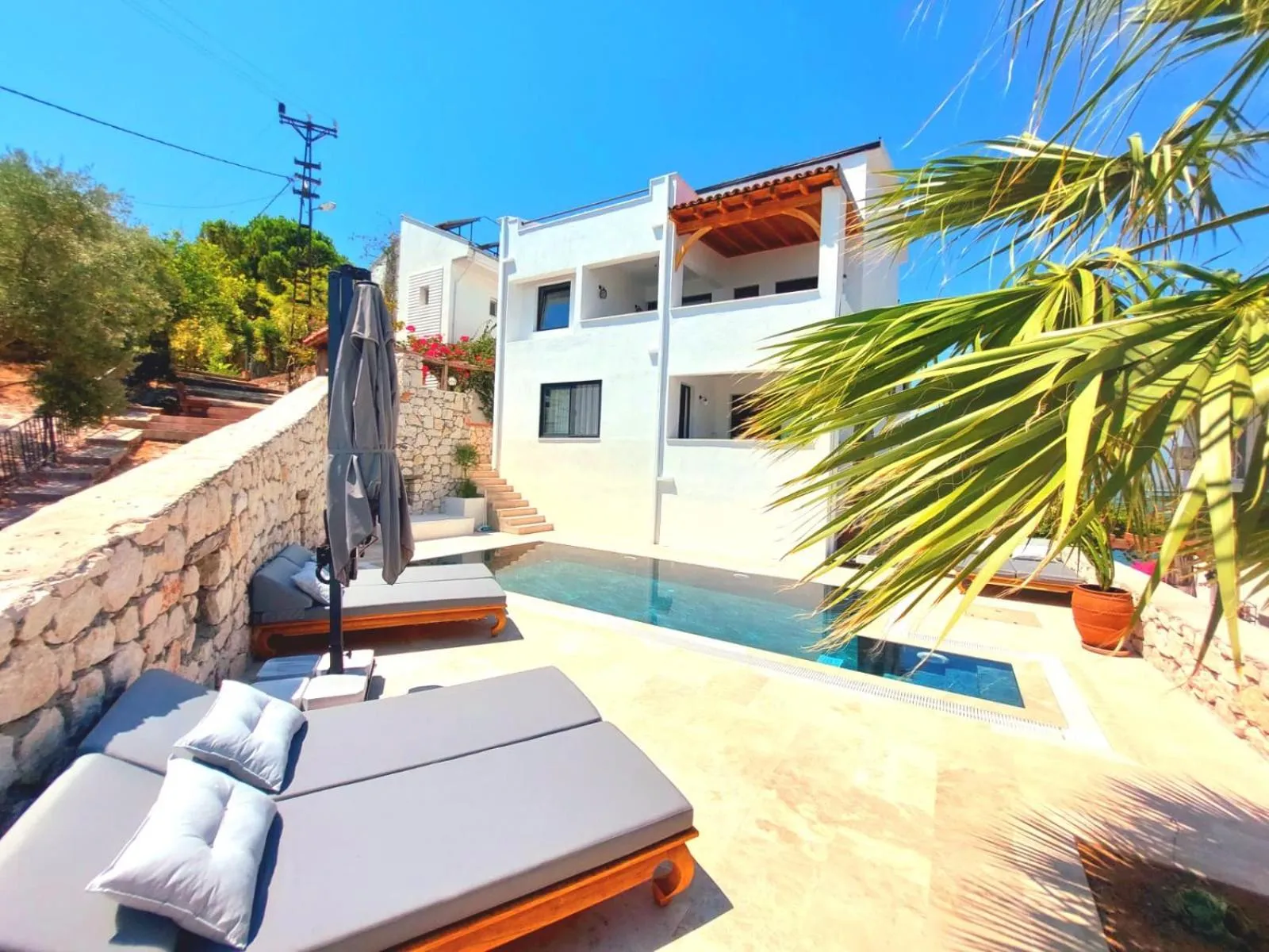 Property building in Ece Hotel Sovalye Island