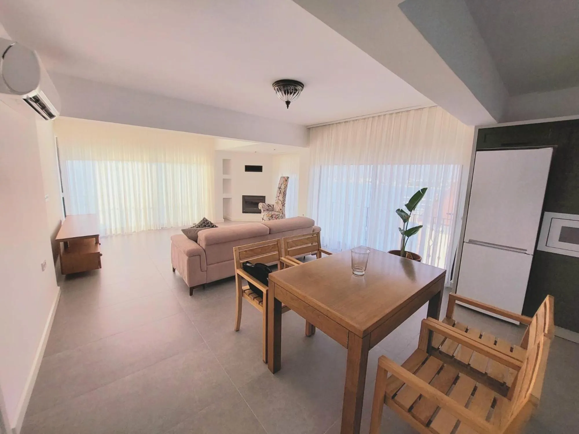 Living room, Bed in Ece Hotel Sovalye Island