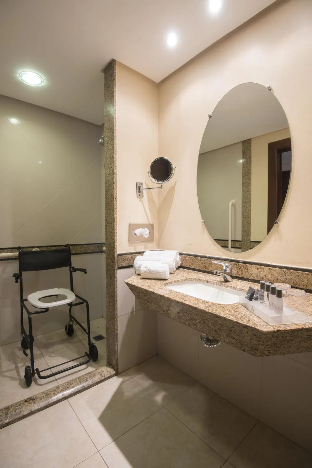 Bathroom in Vila Galé Resort Marés - All Inclusive