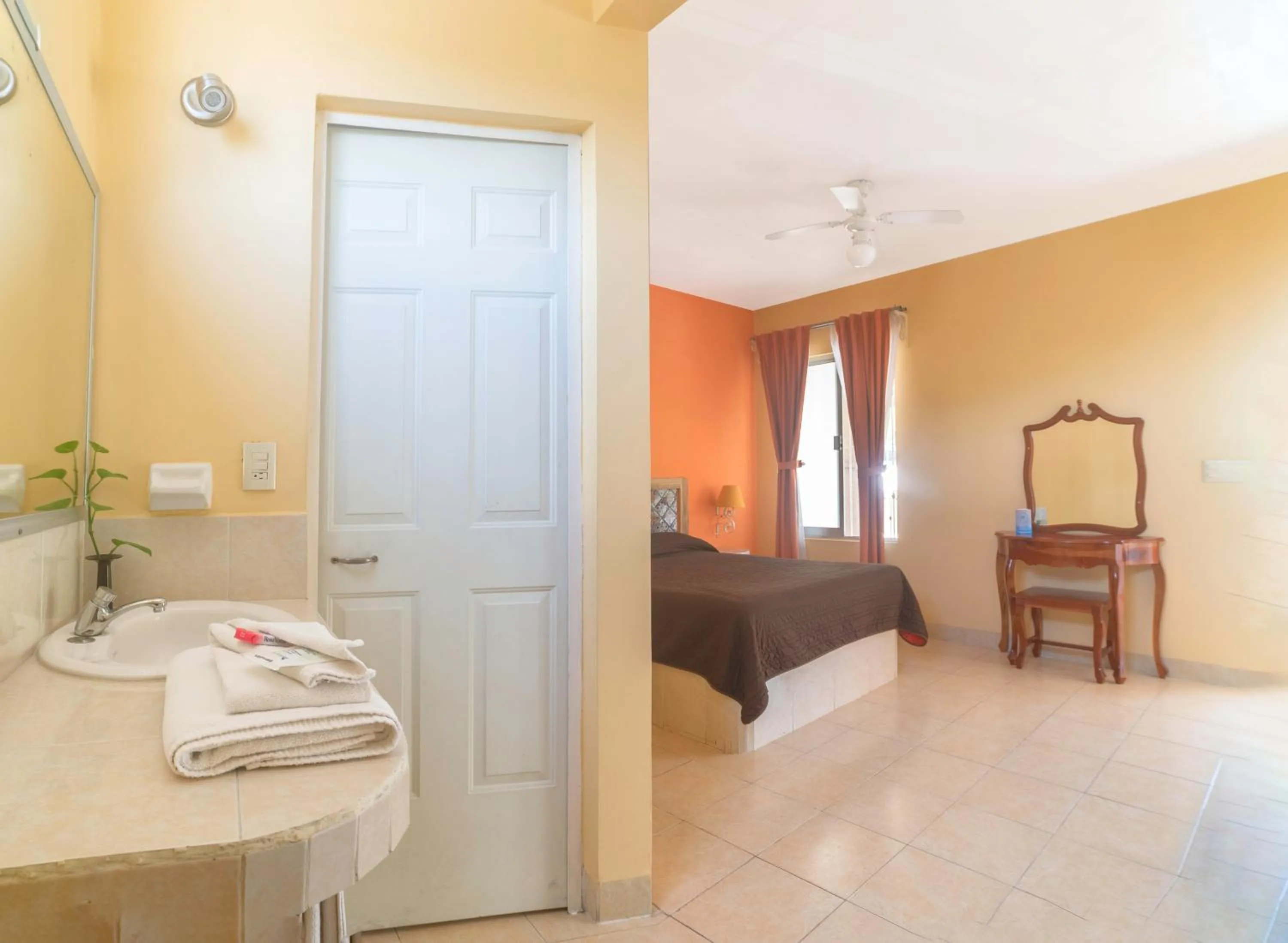 Bedroom, Bed in Hotel del Rio