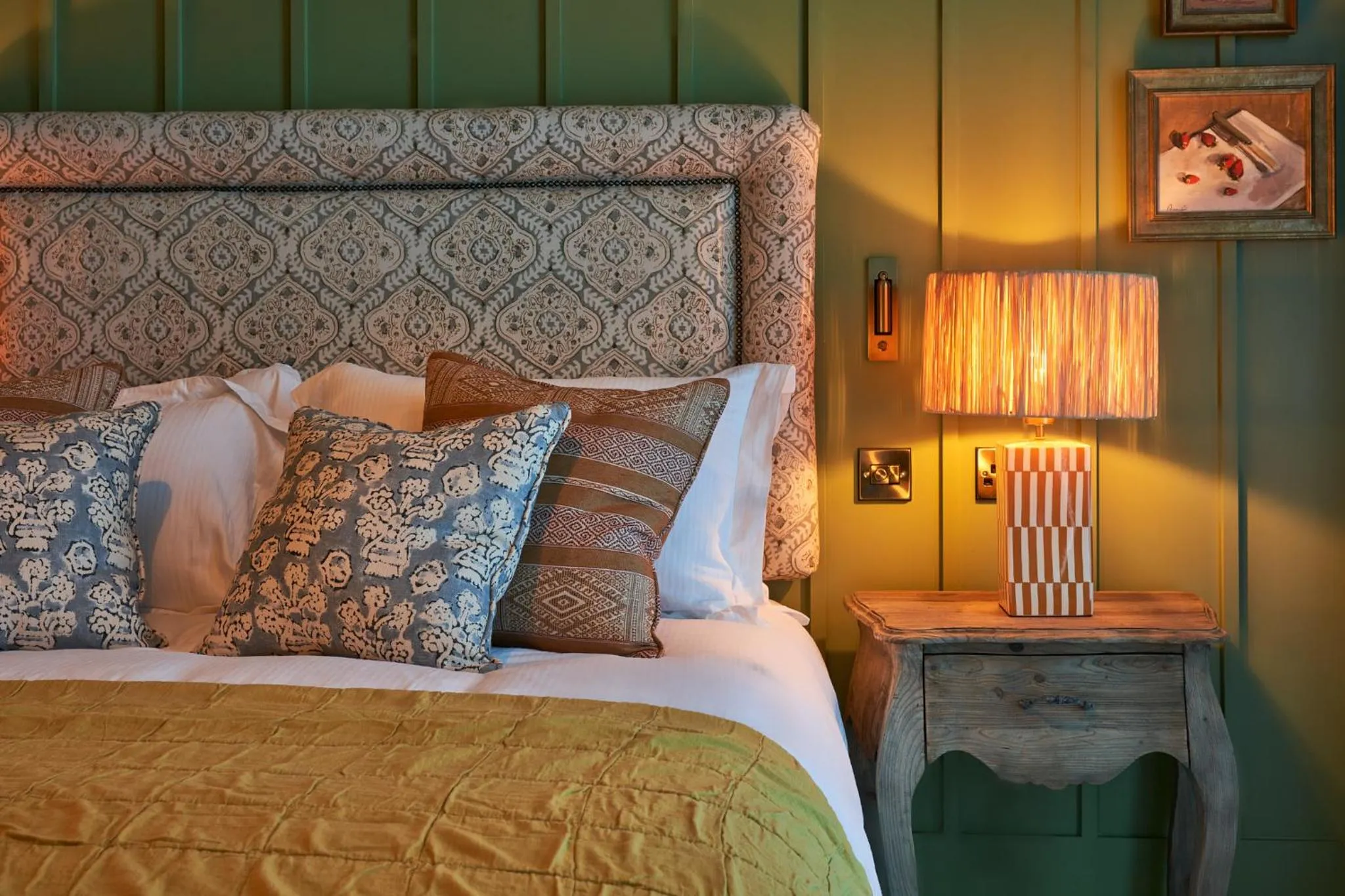 Bedroom, Bed in The White Horse - A Heartwood Inn