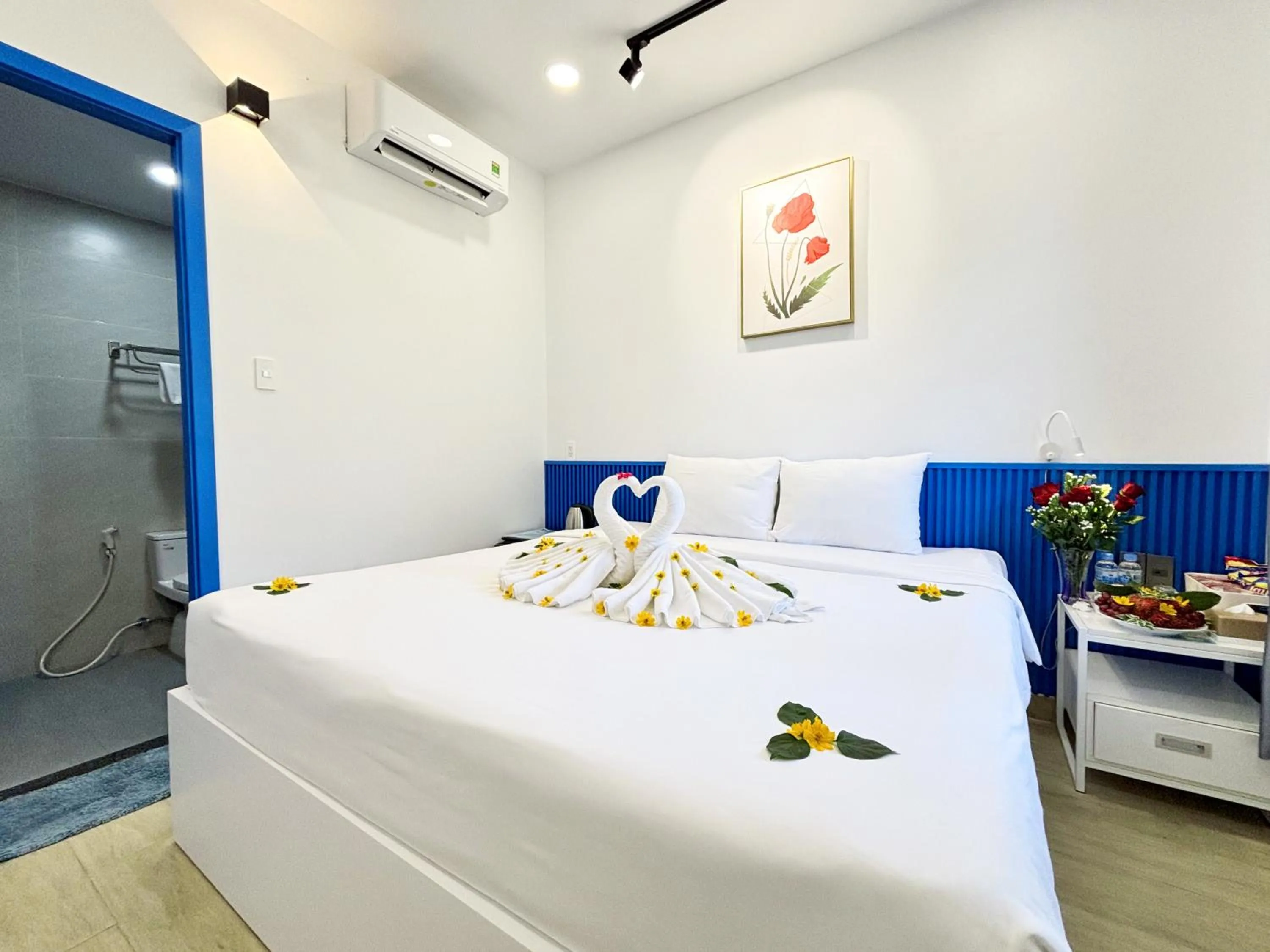 Bed in KIGI Beach Resort