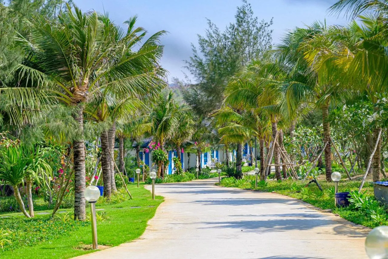 Day in KIGI Beach Resort