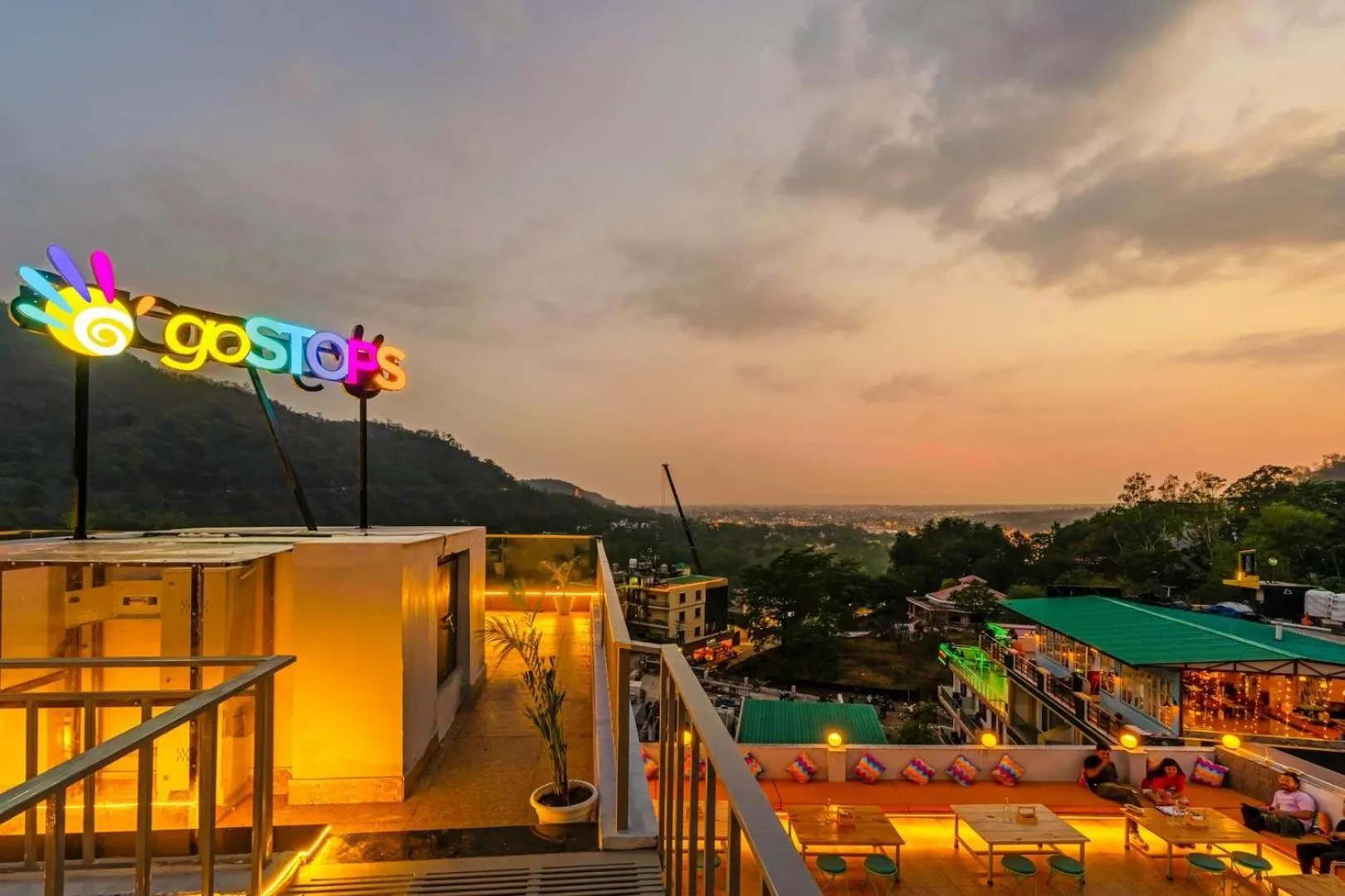 goSTOPS PLUS Rishikesh Tapovan