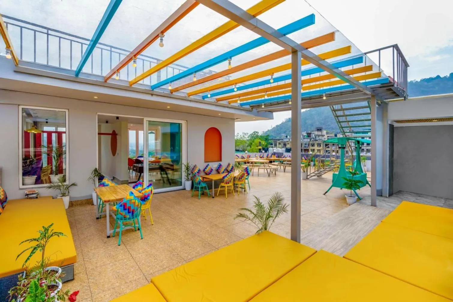 goSTOPS PLUS Rishikesh Tapovan