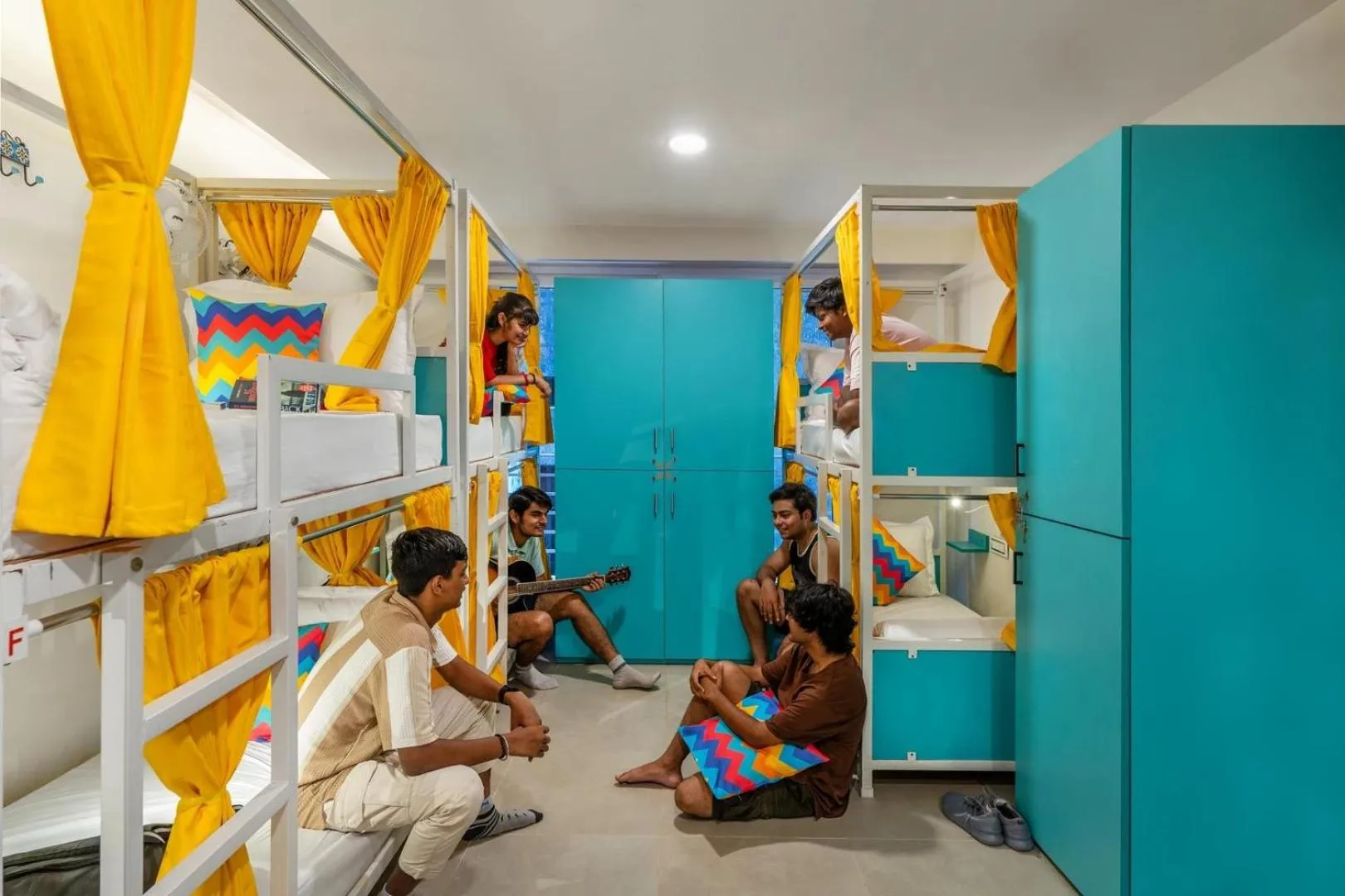 People in goSTOPS PLUS Rishikesh Tapovan