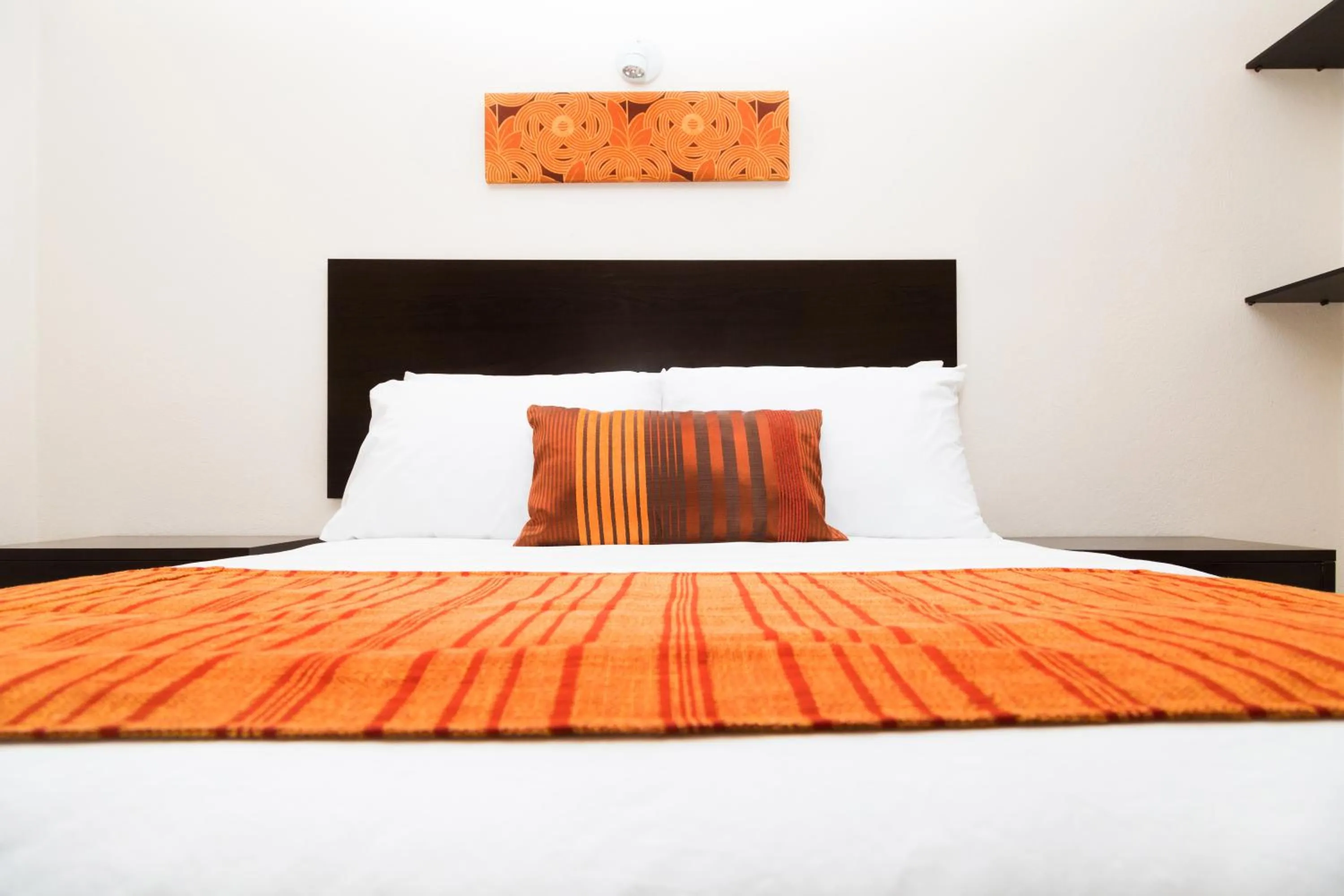 Bed in Inn Express Hotel Tula