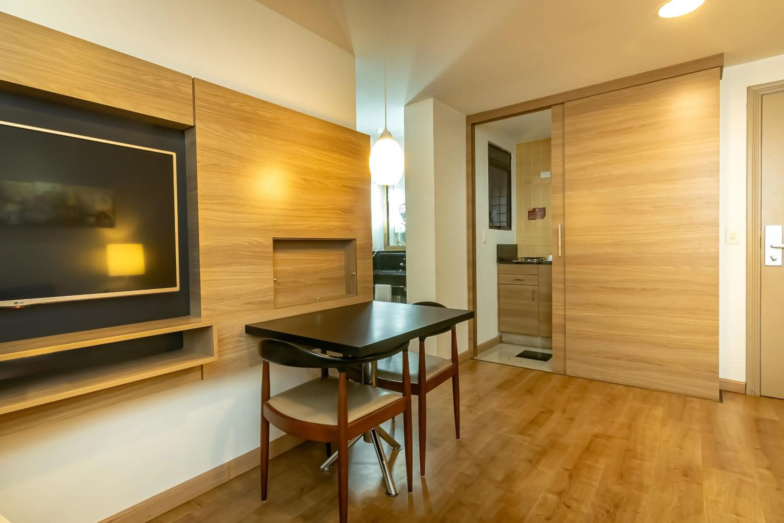 Kitchen or kitchenette in Mercure Curitiba 7 de Setembro