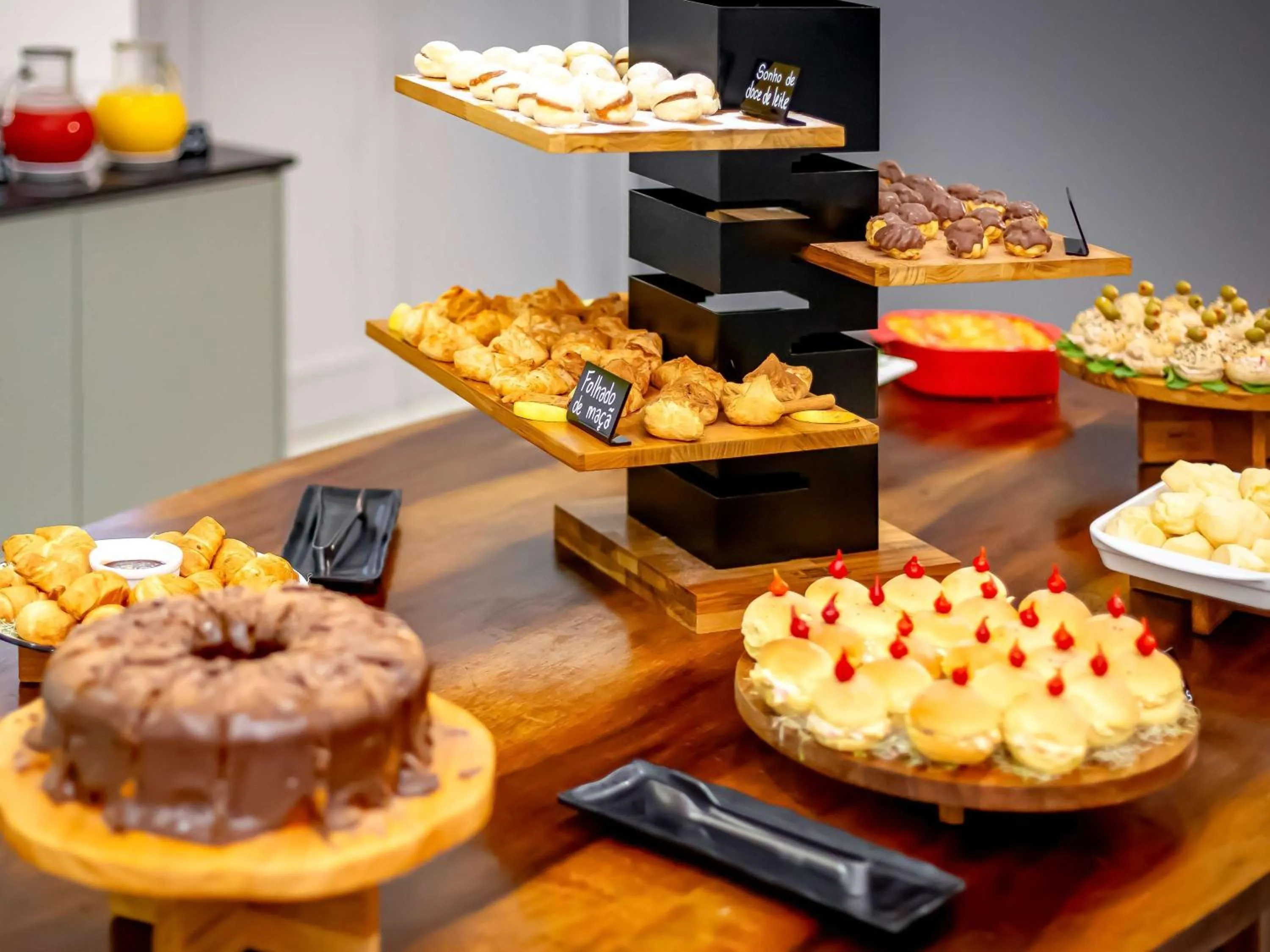 Restaurant/places to eat in Mercure Curitiba 7 de Setembro