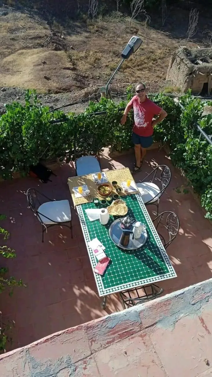 Dining area in Gite Tawada