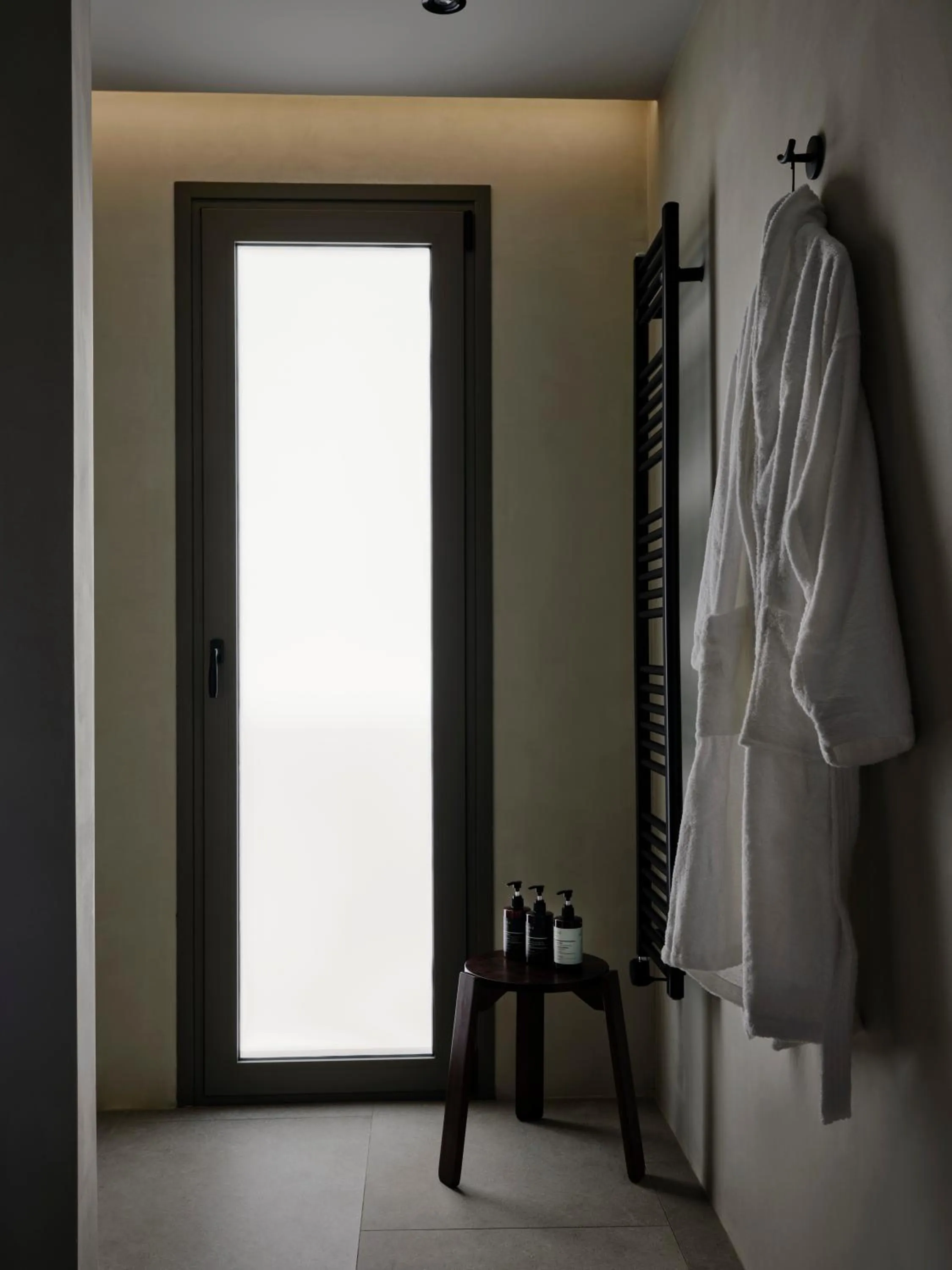 Bathroom in Bond Smart Living Suites