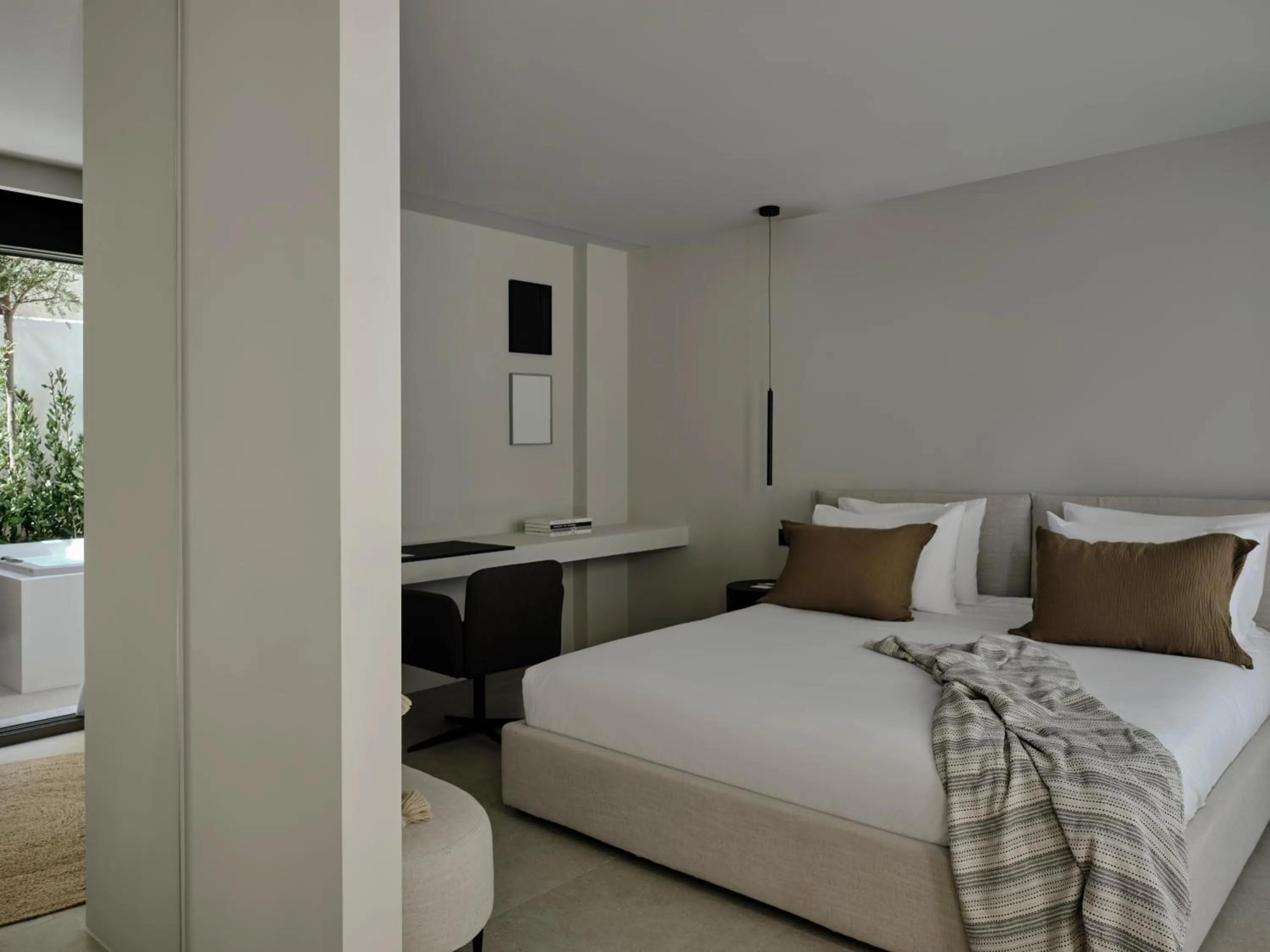 Bed in Bond Smart Living Suites