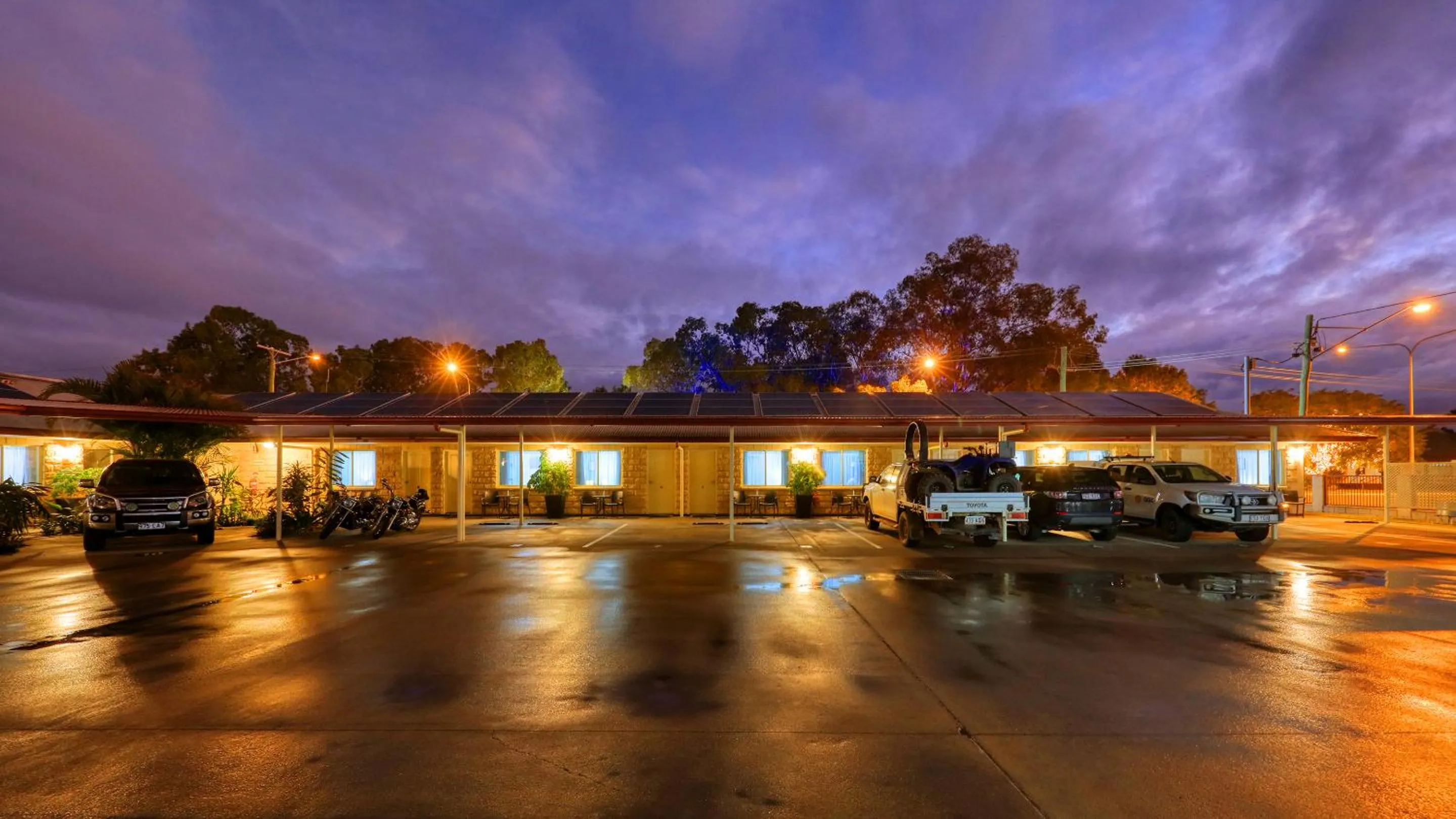 Property building in Chinchilla White Gums Motor Inn