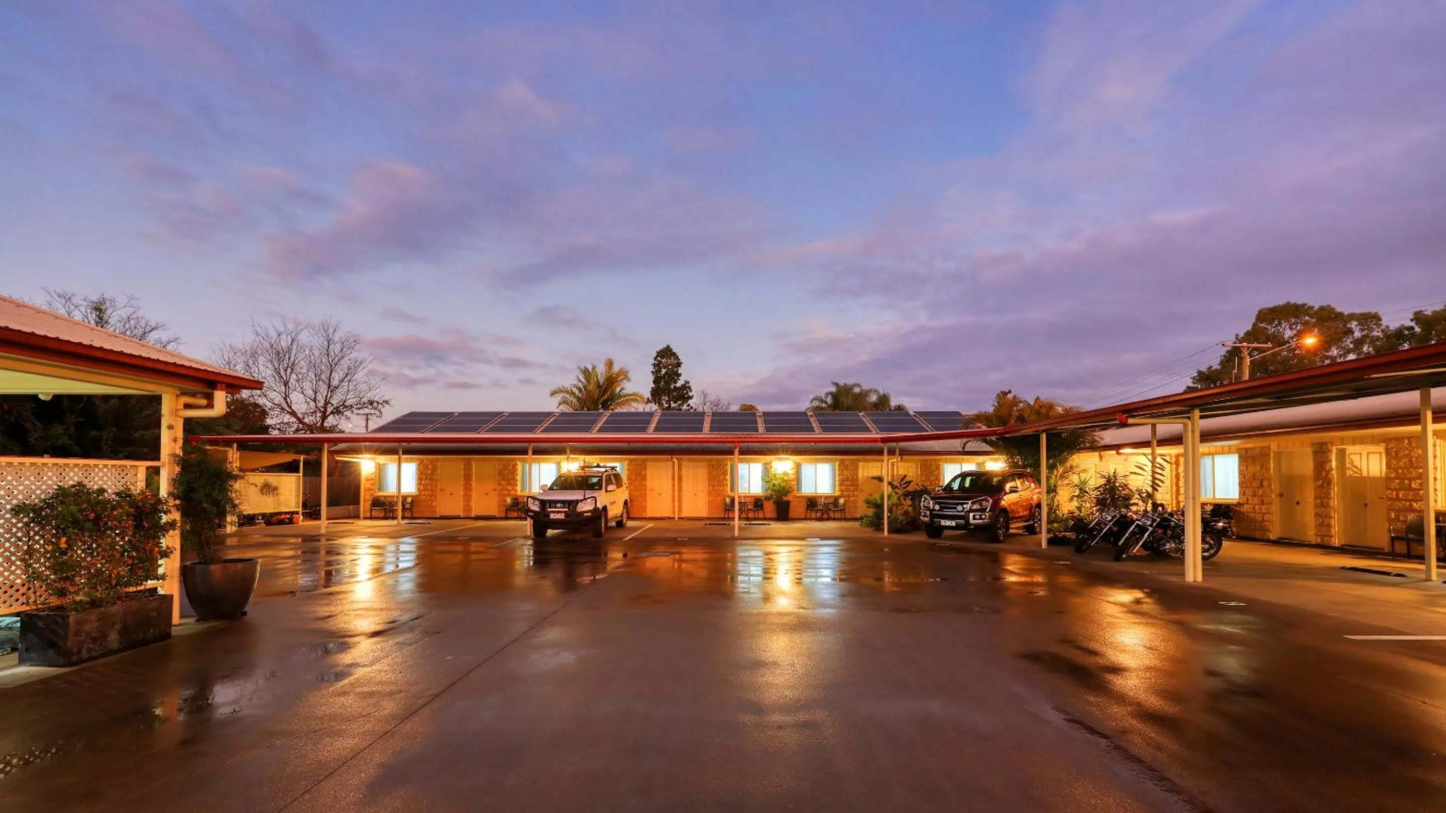 Property building in Chinchilla White Gums Motor Inn